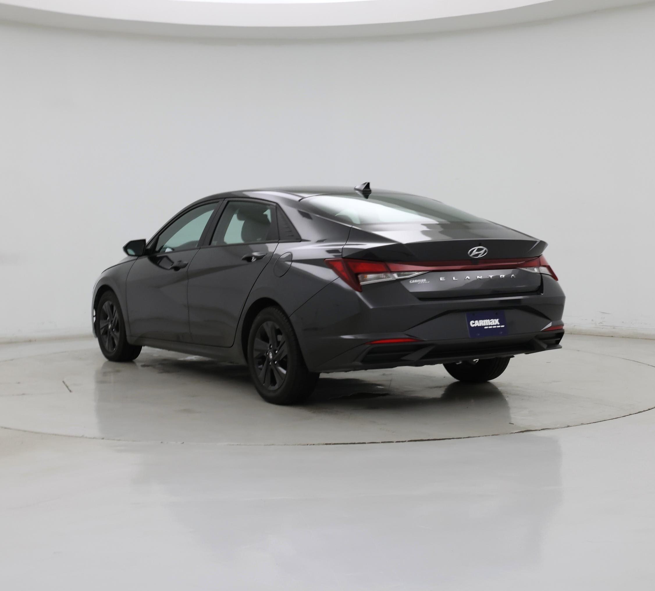 Thumbnail: 2021 Hyundai Elantra - 2
