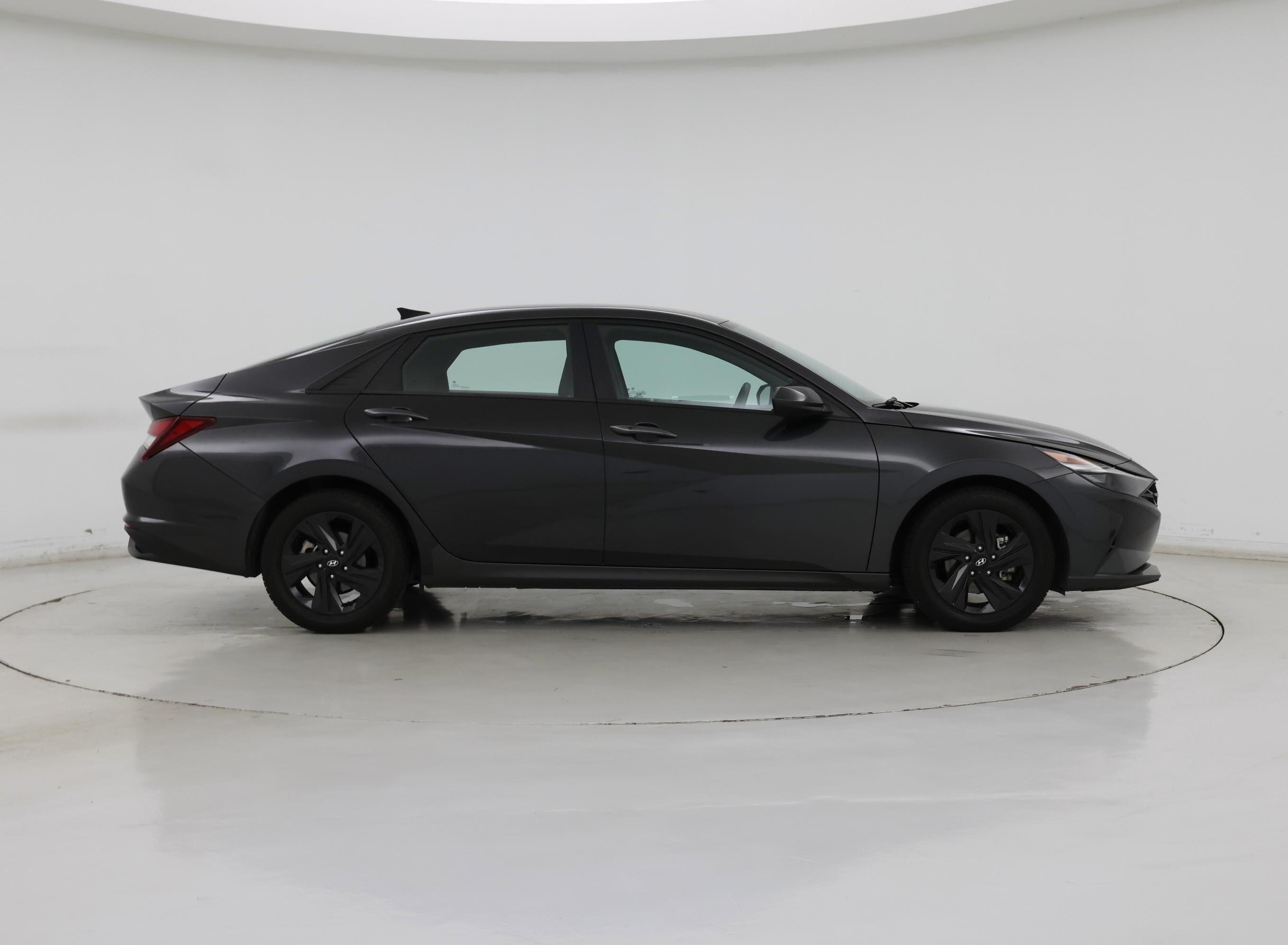 Thumbnail: 2021 Hyundai Elantra - 7