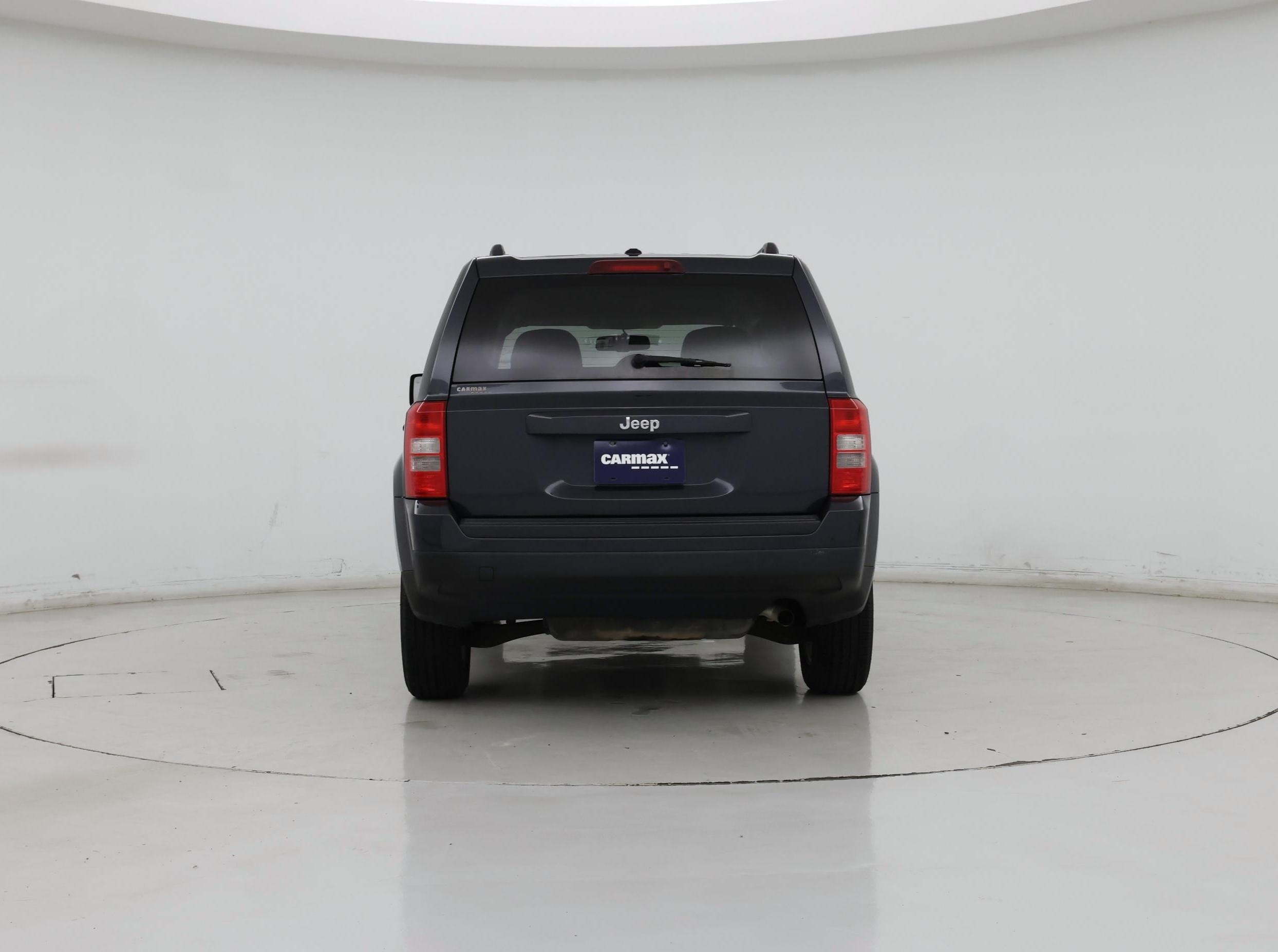 Thumbnail: 2015 Jeep Patriot - 6