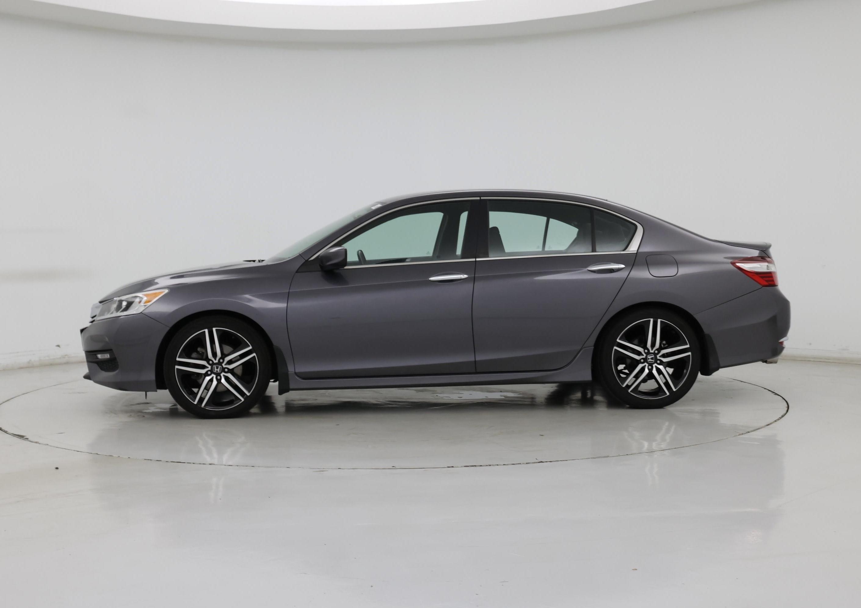 Thumbnail: 2017 Honda Accord - 3
