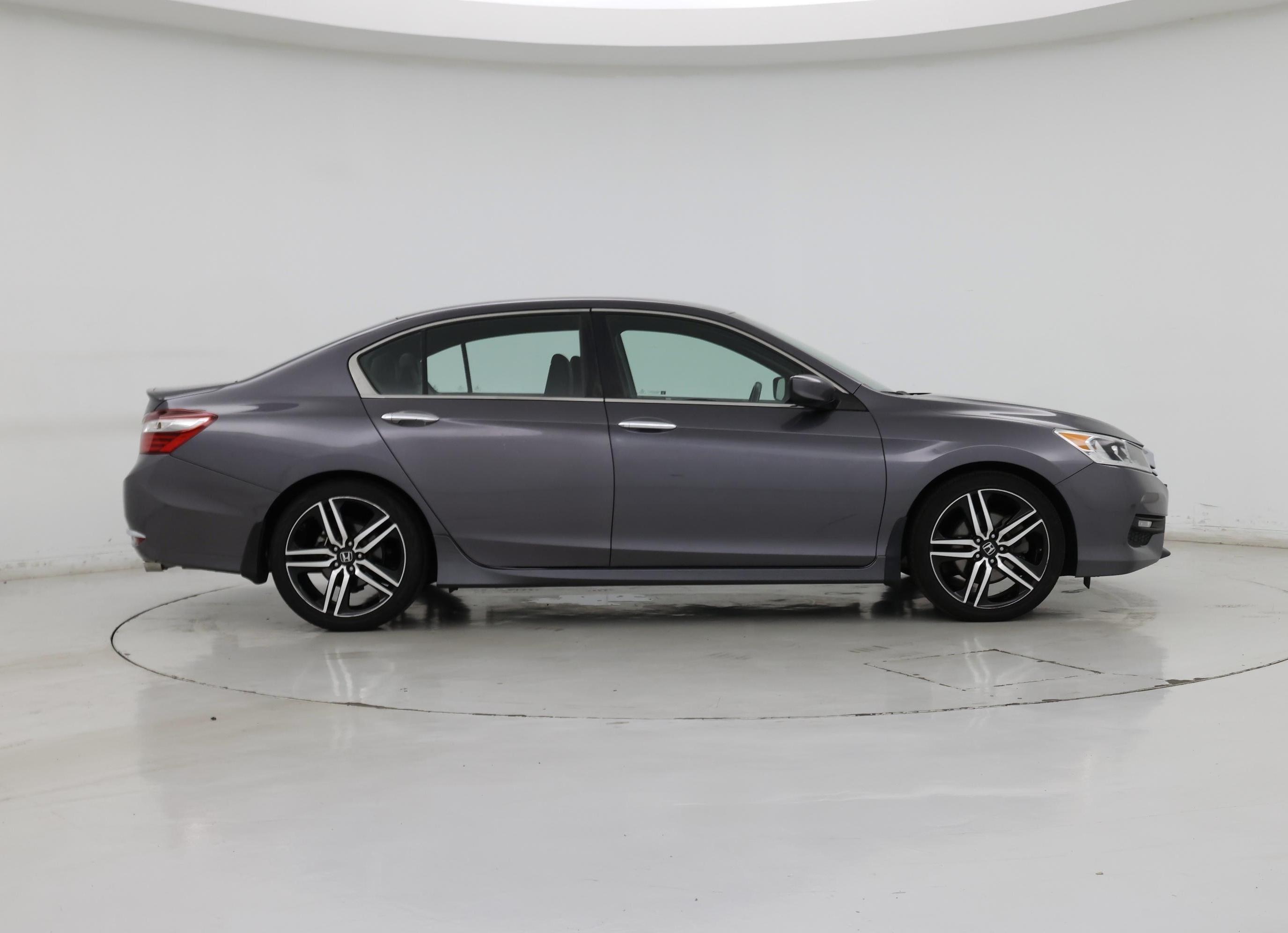 Thumbnail: 2017 Honda Accord - 7
