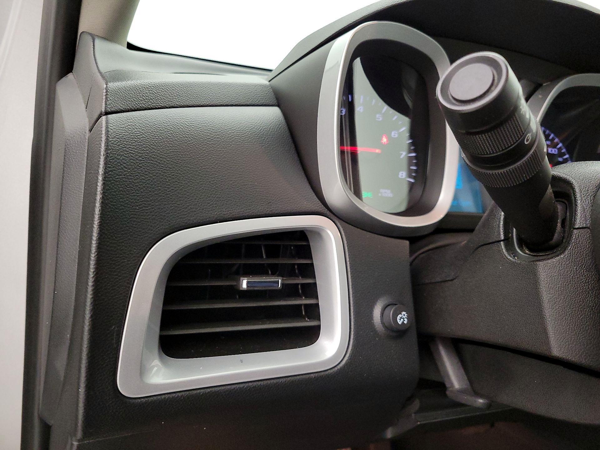 Thumbnail: 2016 Chevrolet Equinox - 13