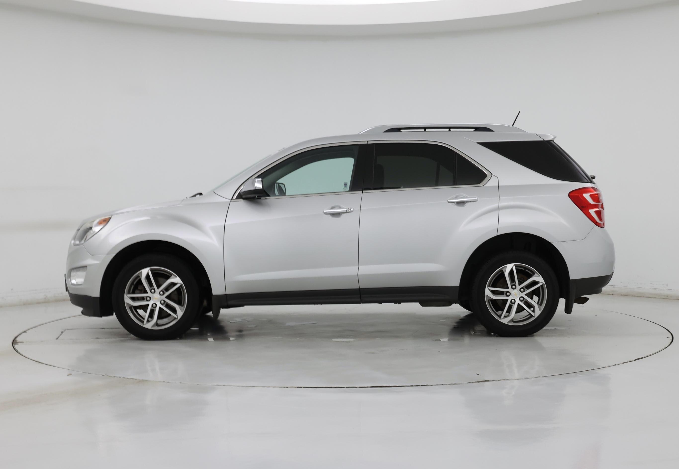 Thumbnail: 2016 Chevrolet Equinox - 3