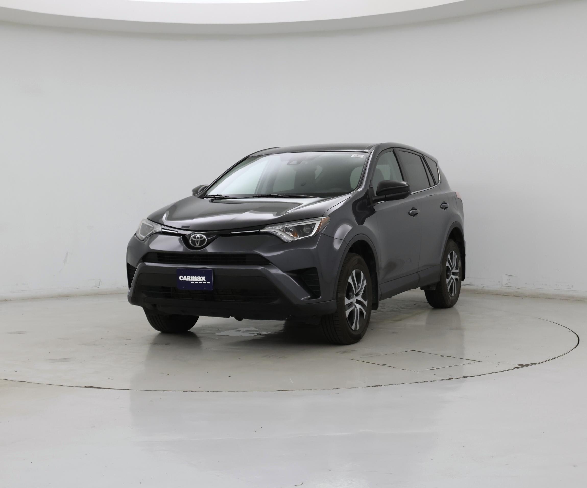 Thumbnail: 2018 Toyota RAV4 - 4