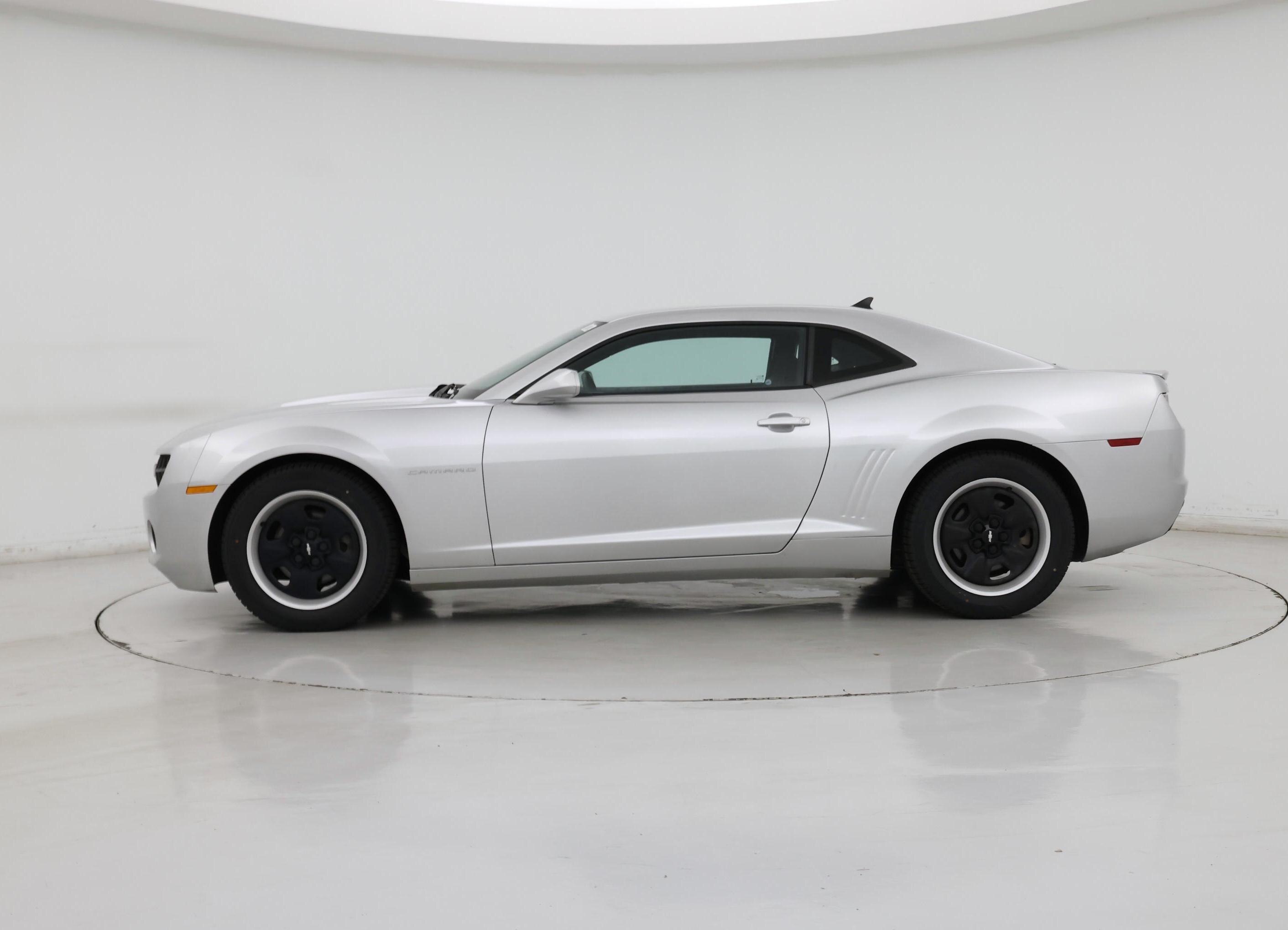 Thumbnail: 2013 Chevrolet Camaro - 3
