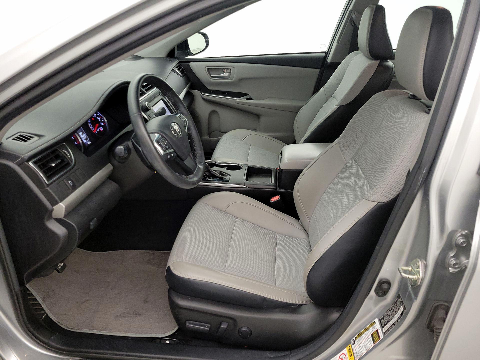 Thumbnail: 2017 Toyota Camry - 11