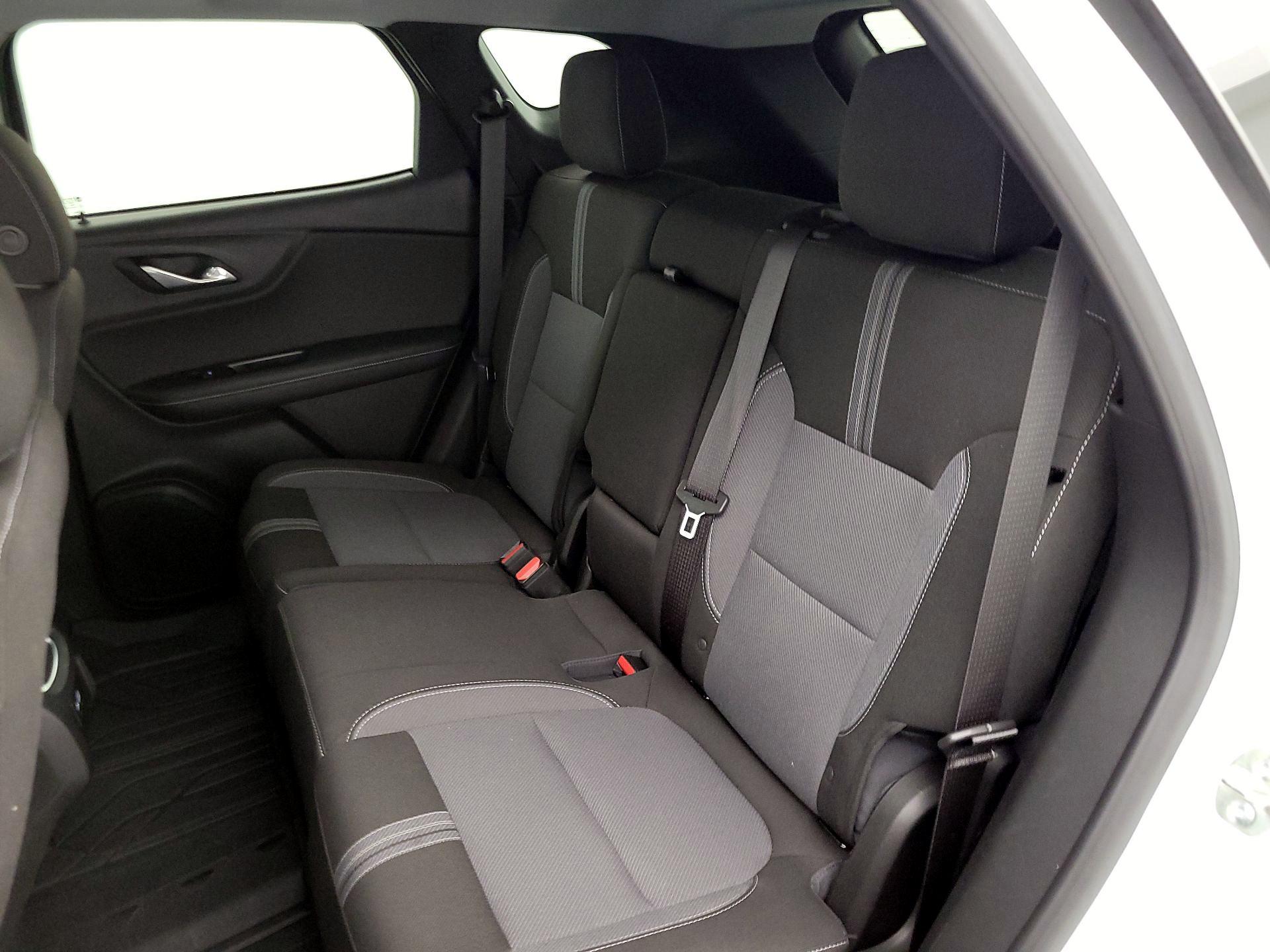 Thumbnail: 2023 Chevrolet Blazer - 19
