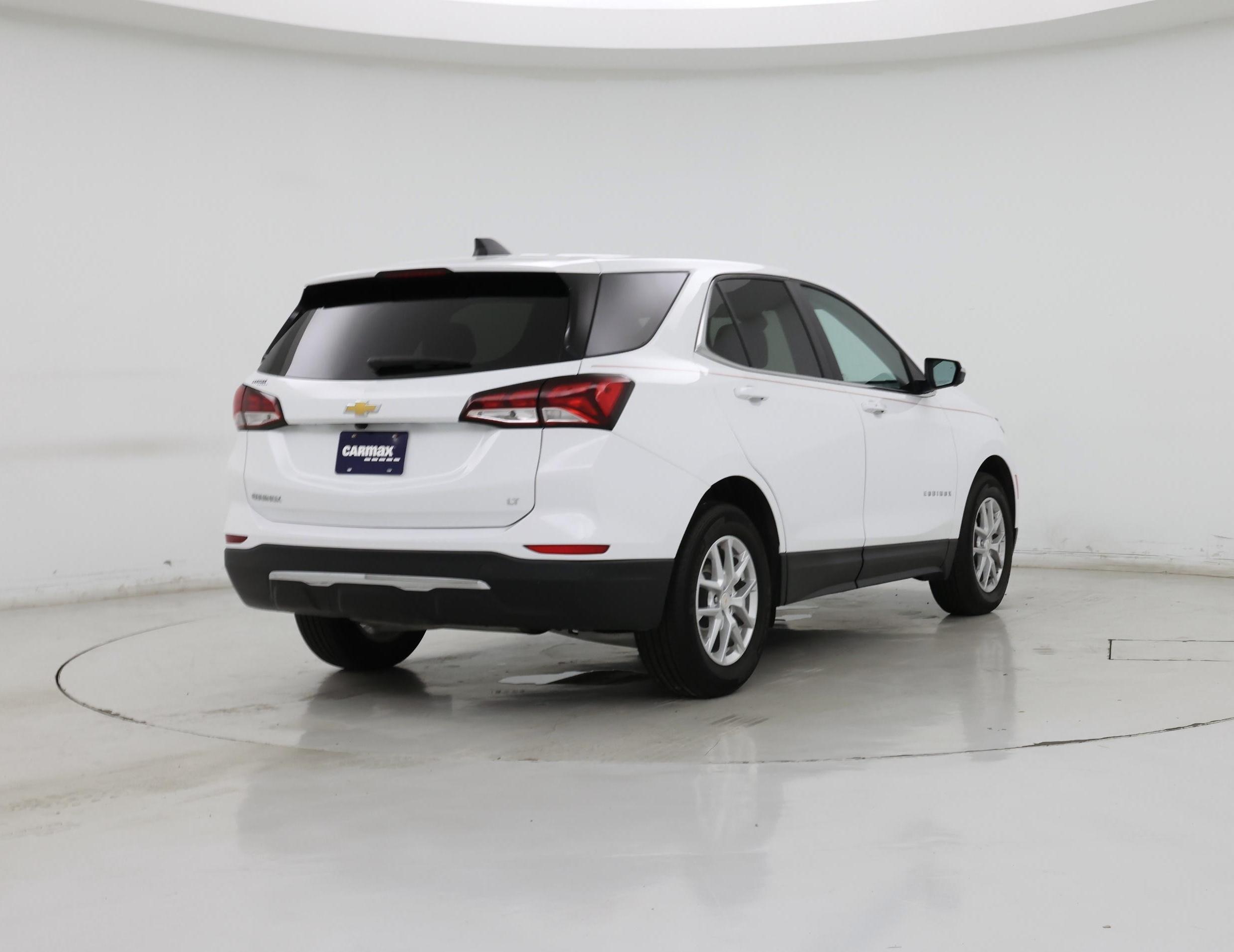 Thumbnail: 2023 Chevrolet Equinox - 8