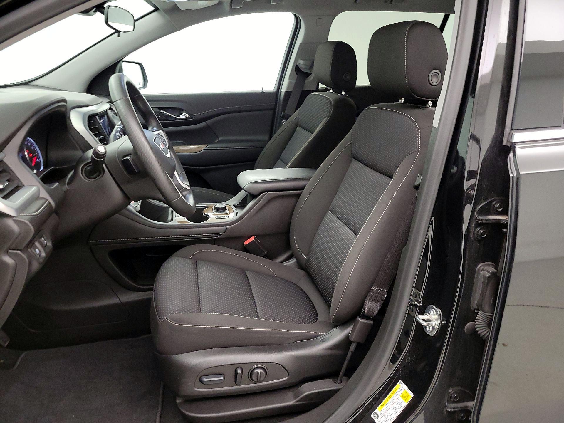 Thumbnail: 2023 GMC Acadia - 11