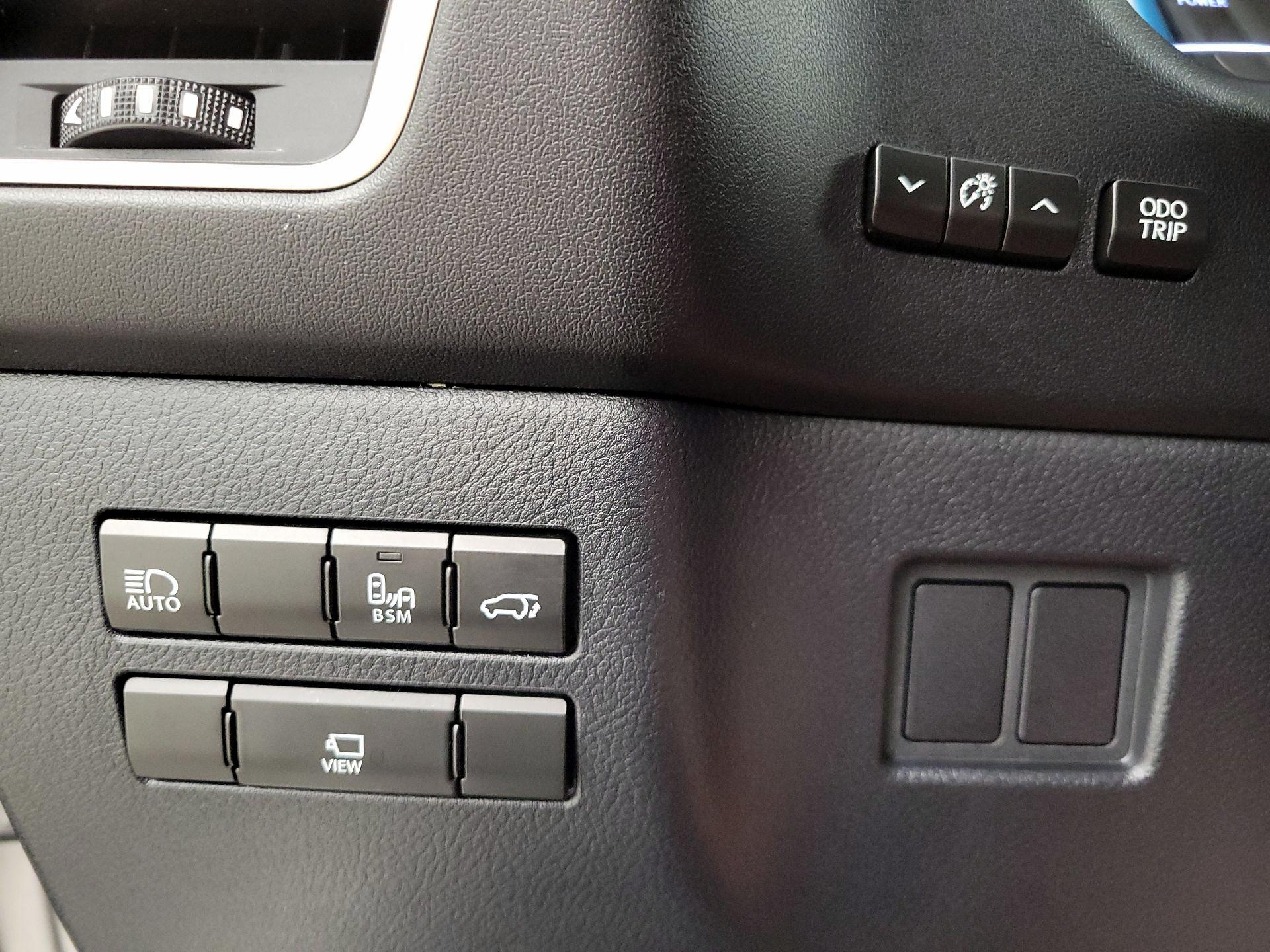 Thumbnail: 2019 Lexus NX - 13