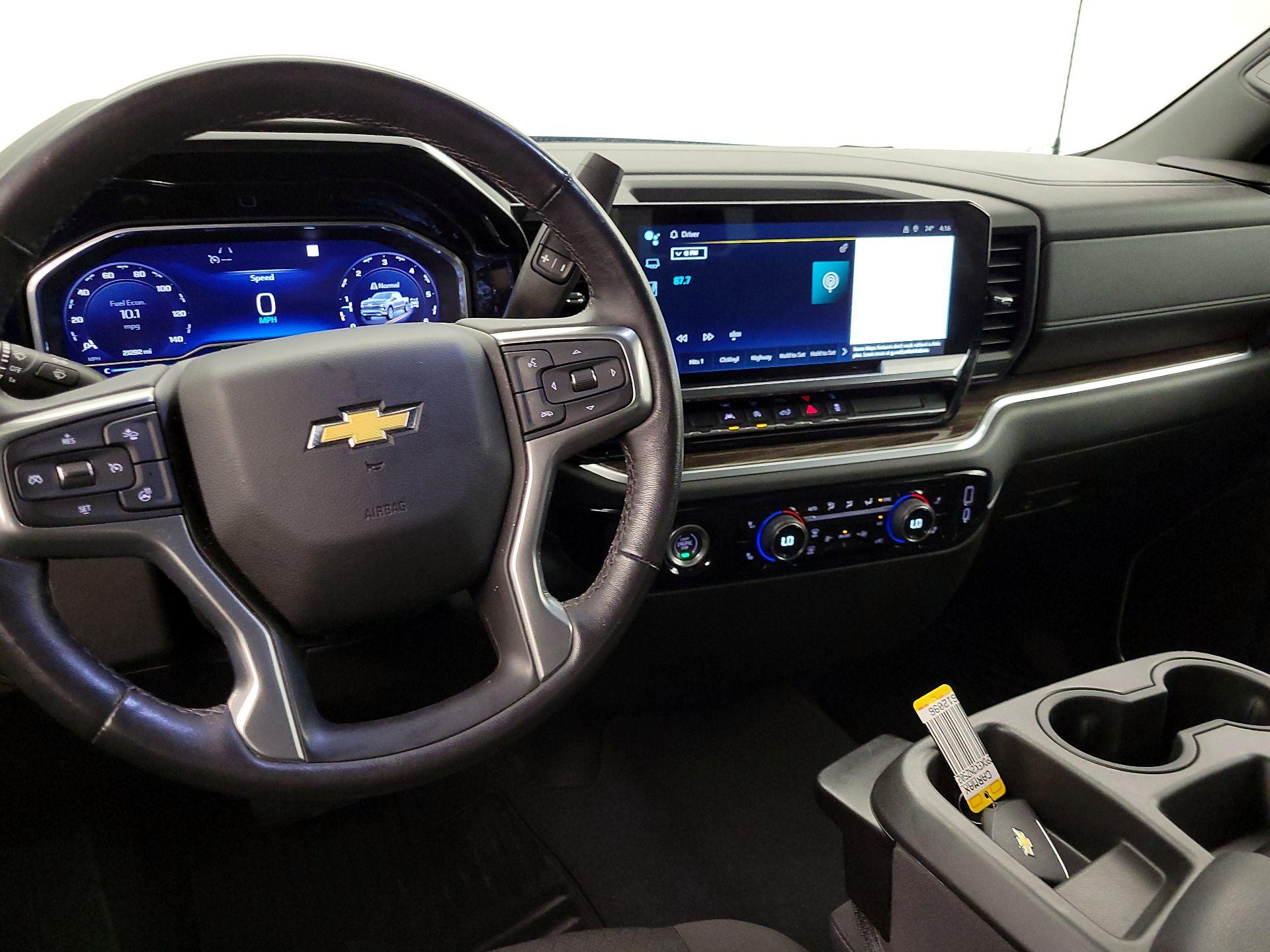 Thumbnail: 2022 Chevrolet Silverado 1500 - 9