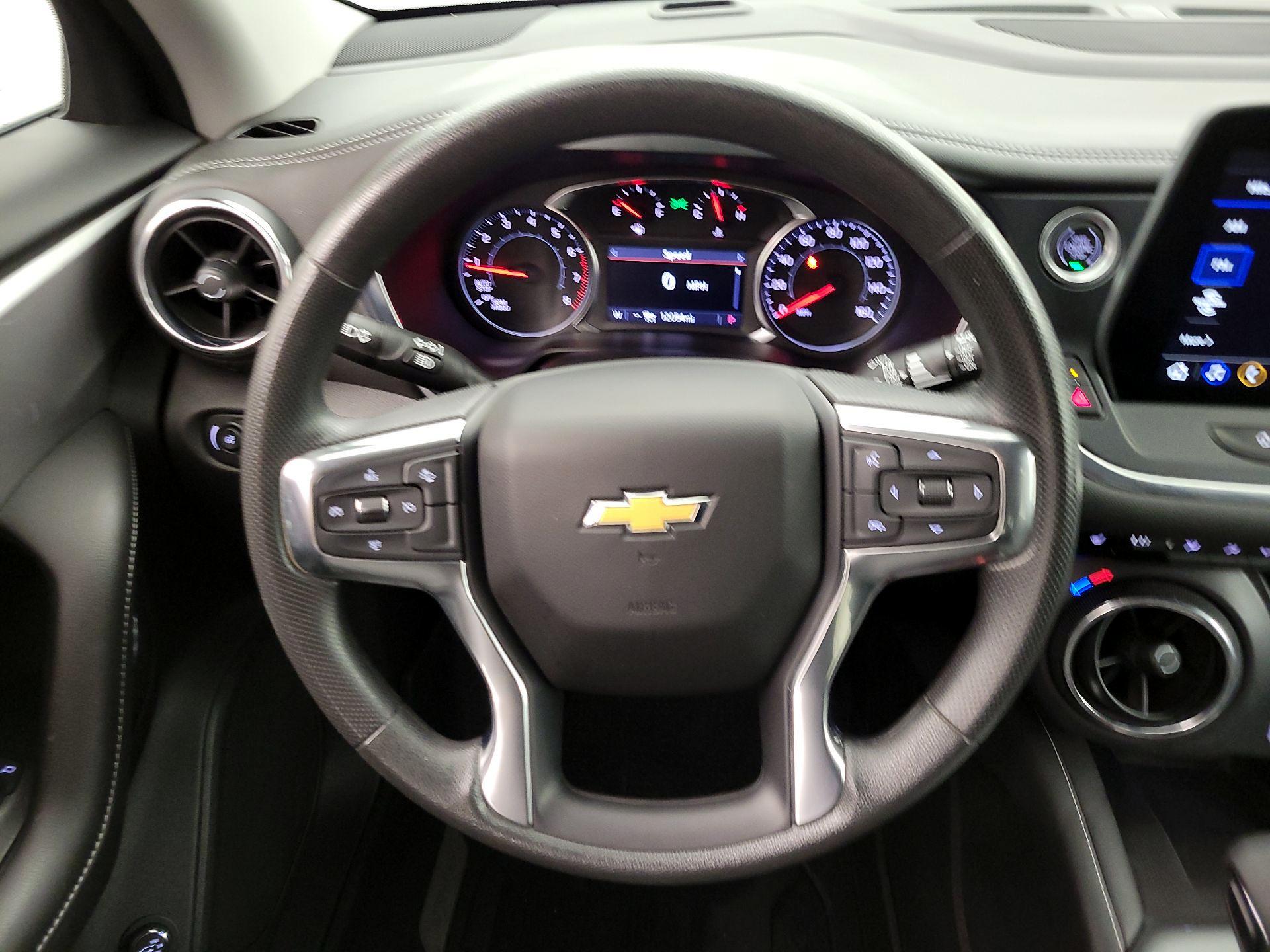 Thumbnail: 2023 Chevrolet Blazer - 10