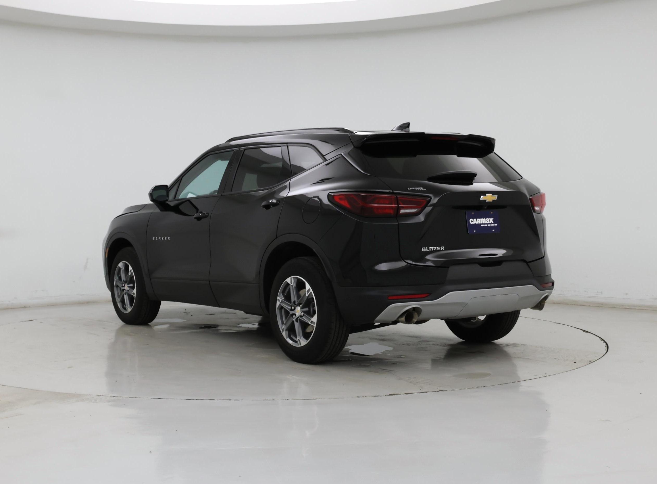 Thumbnail: 2023 Chevrolet Blazer - 2