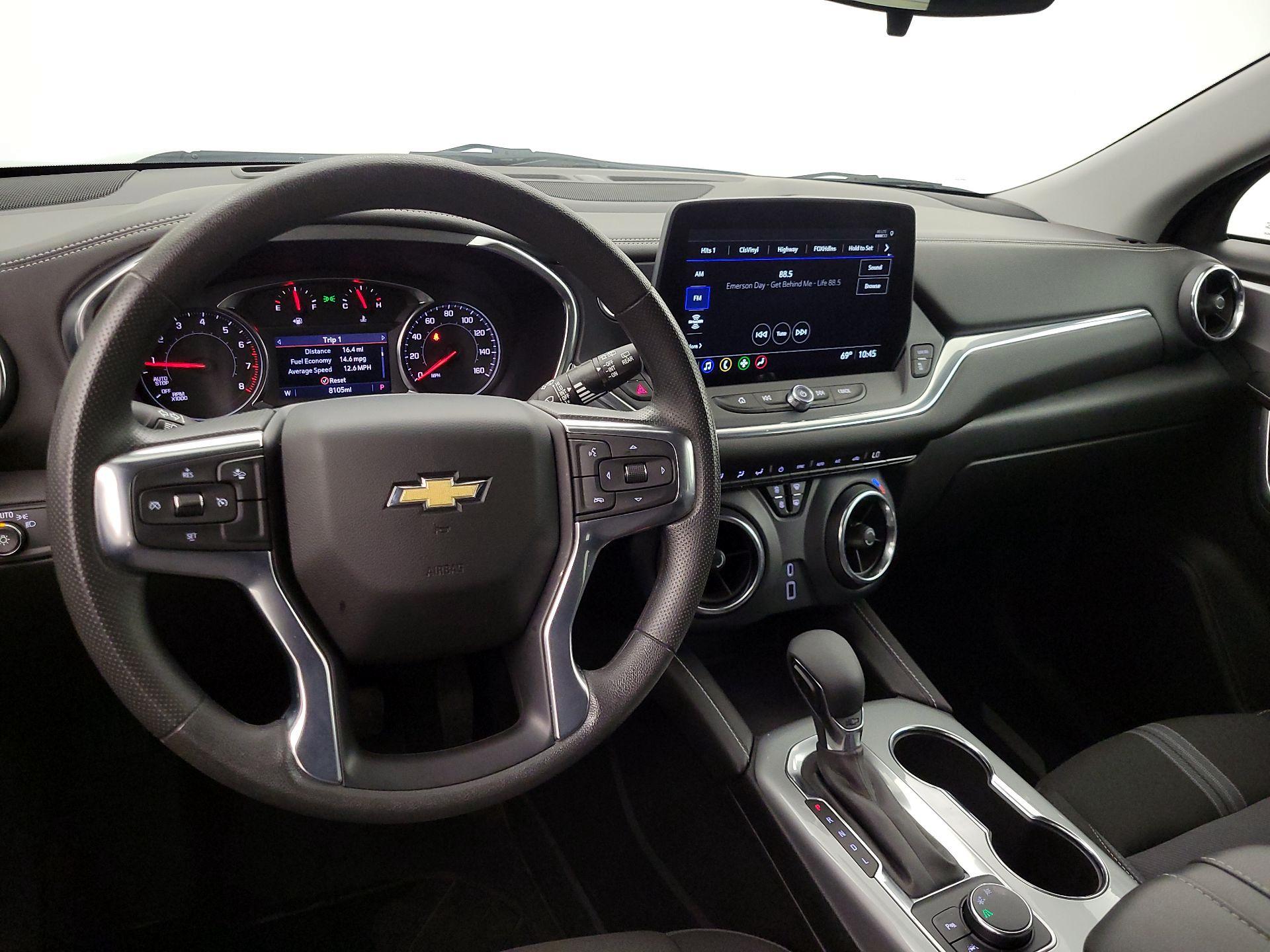 Thumbnail: 2023 Chevrolet Blazer - 9