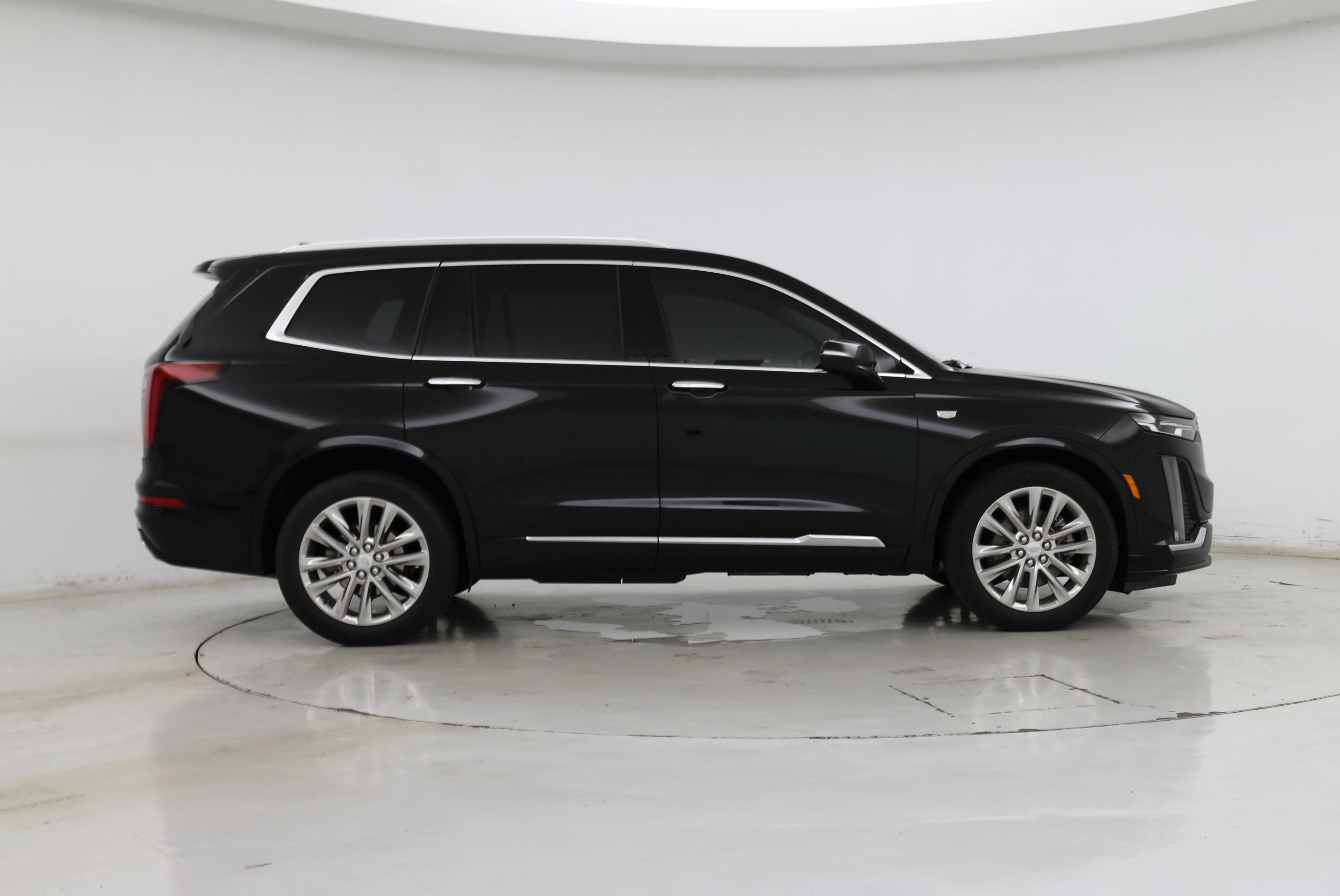 Thumbnail: 2023 Cadillac XT6 - 7