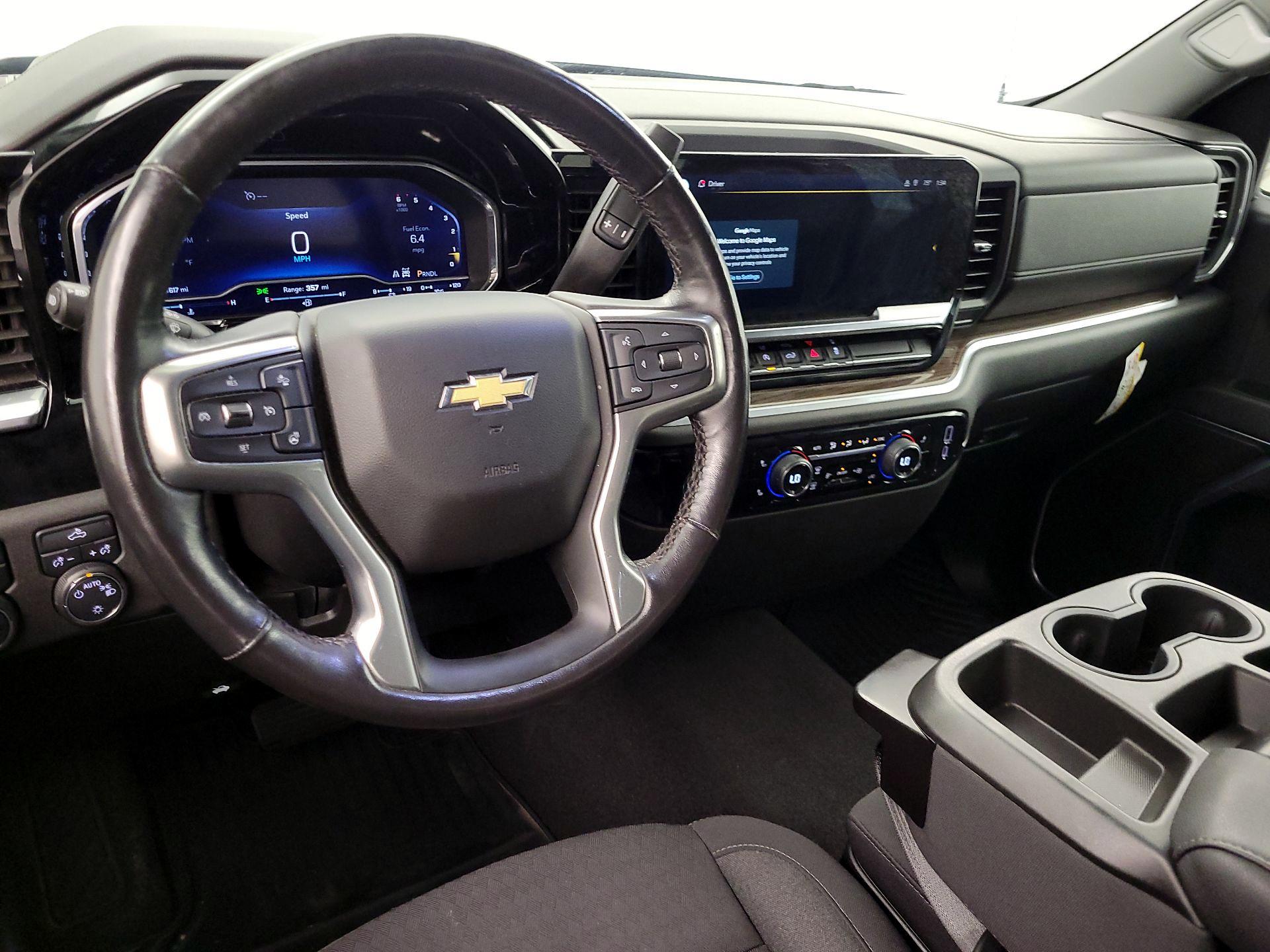 Thumbnail: 2022 Chevrolet Silverado 1500 - 9