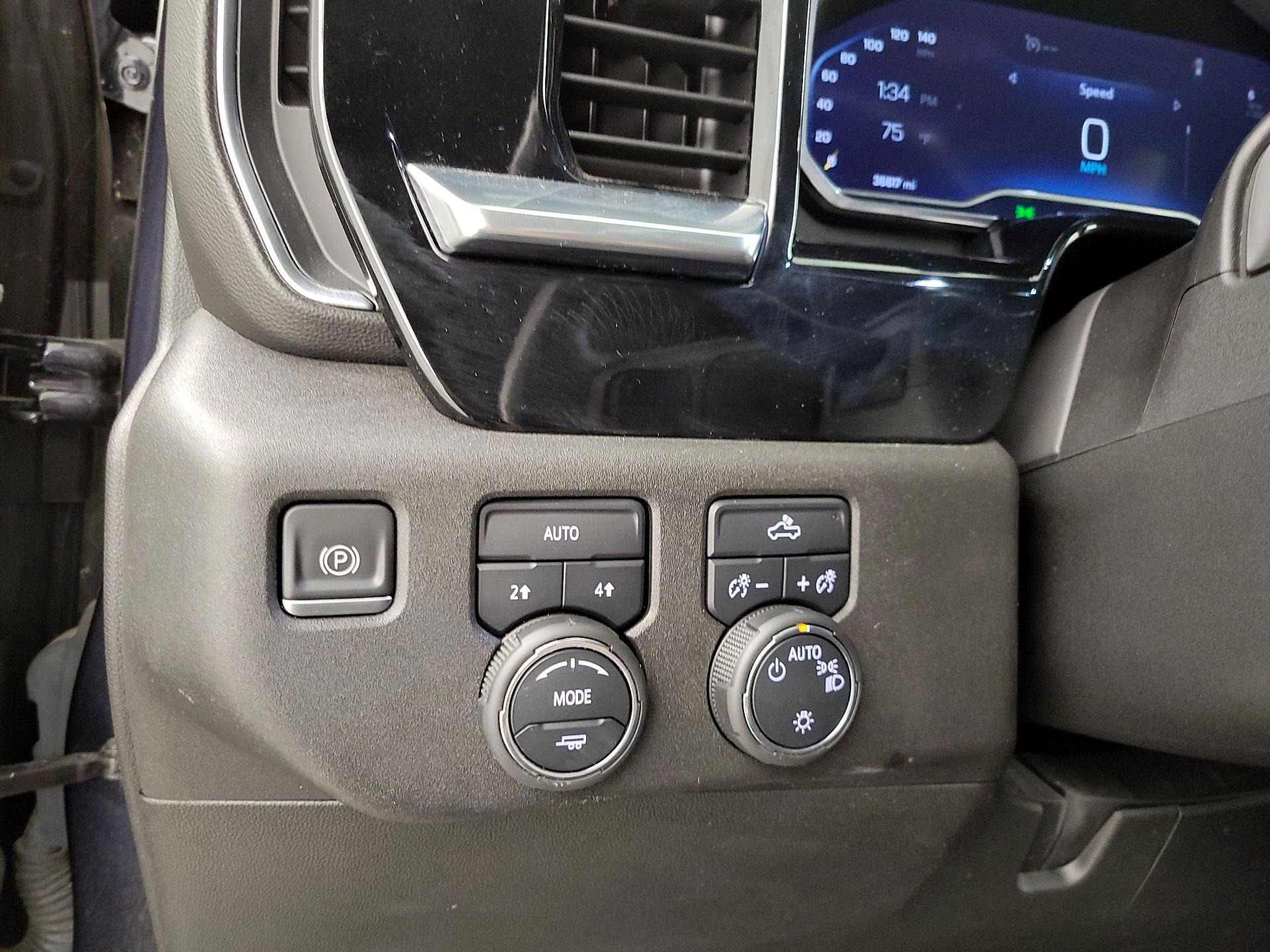 Thumbnail: 2022 Chevrolet Silverado 1500 - 13