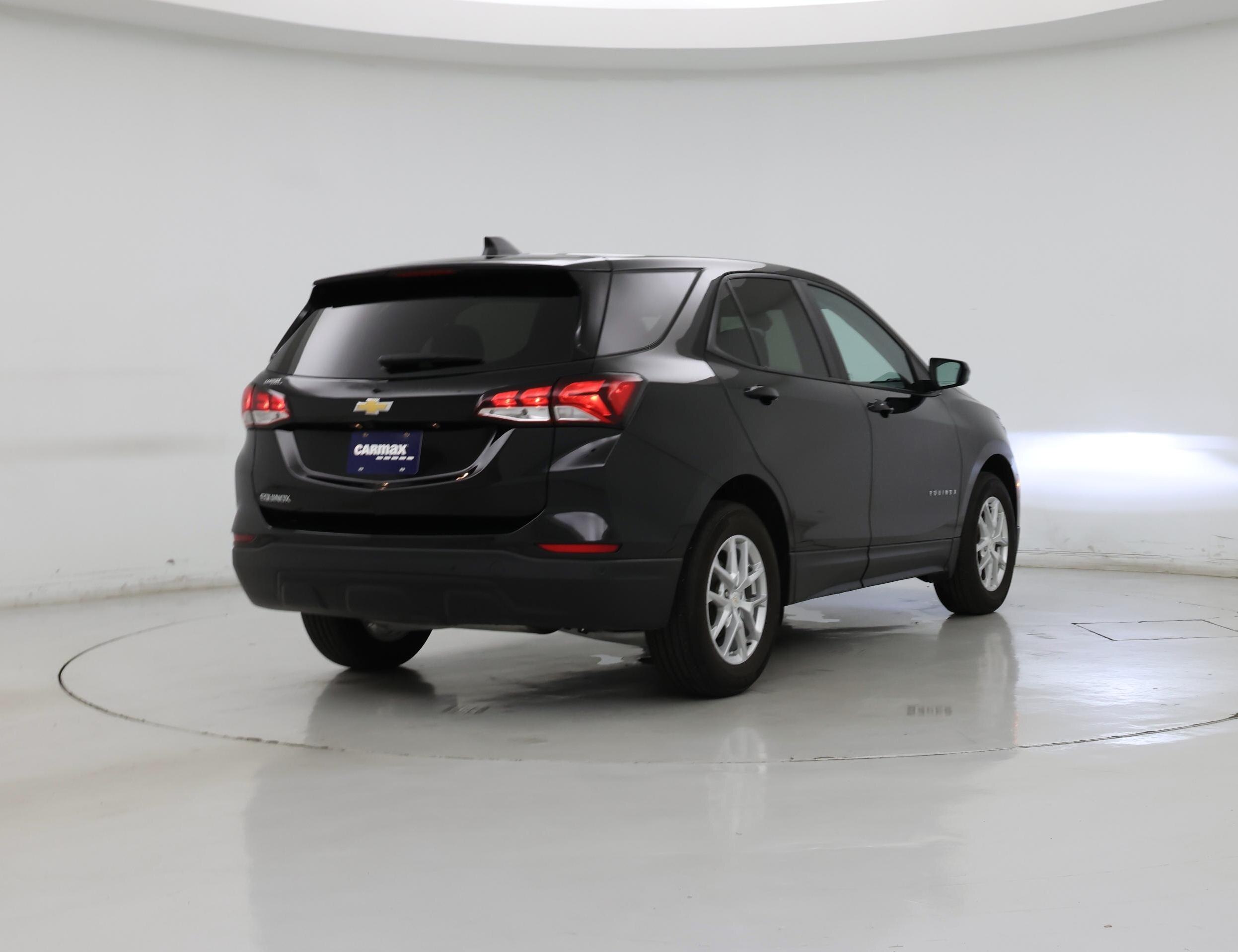 Thumbnail: 2023 Chevrolet Equinox - 8