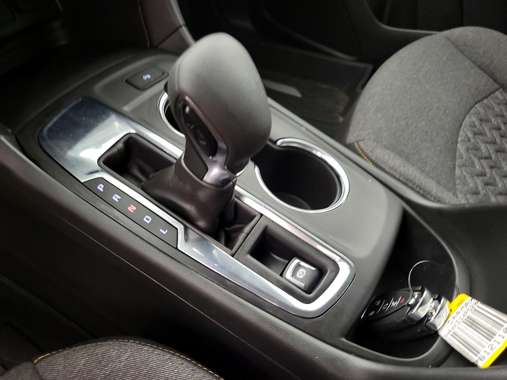 Thumbnail: 2023 Chevrolet Equinox - 17