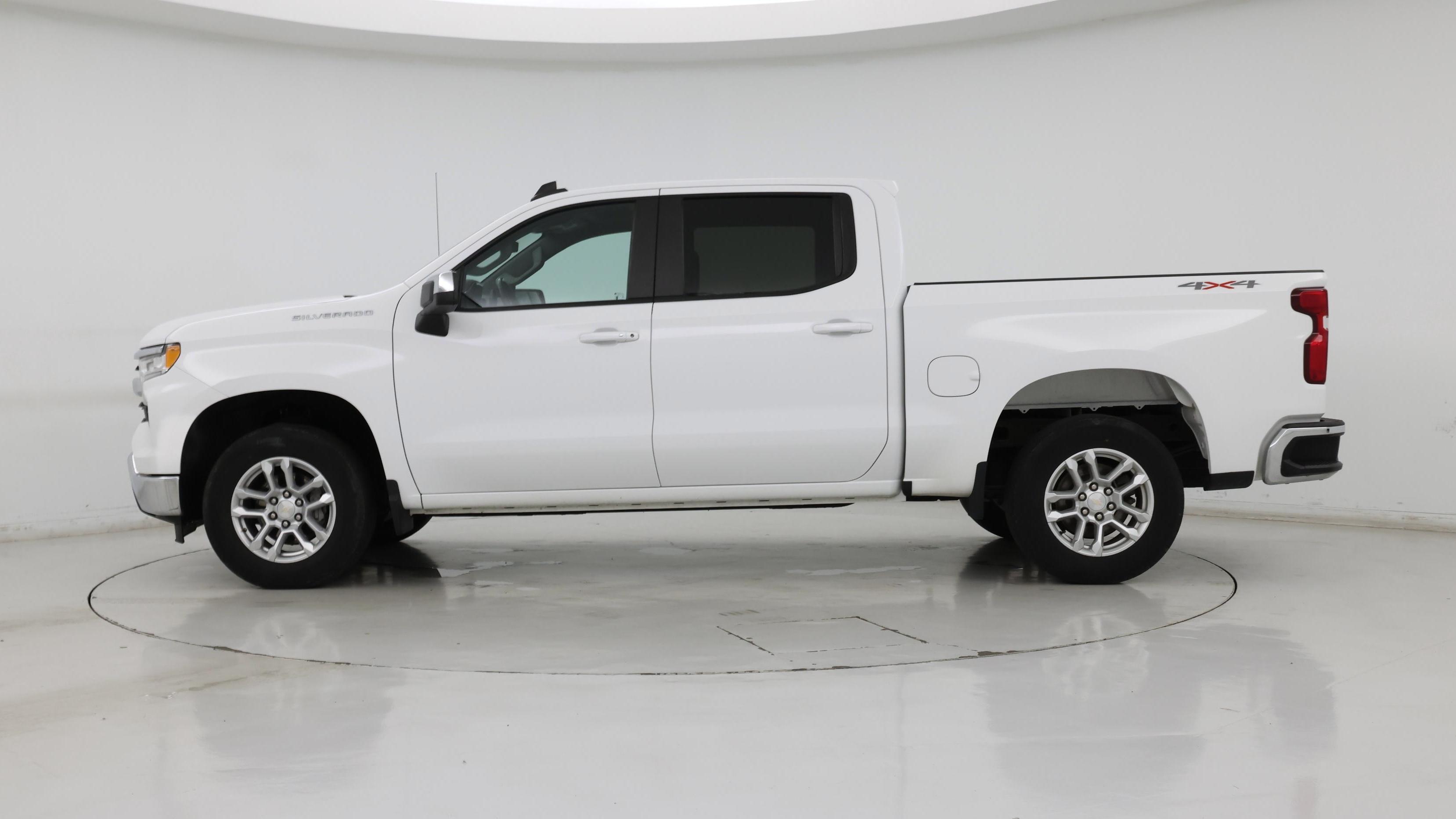Thumbnail: 2022 Chevrolet Silverado 1500 - 3
