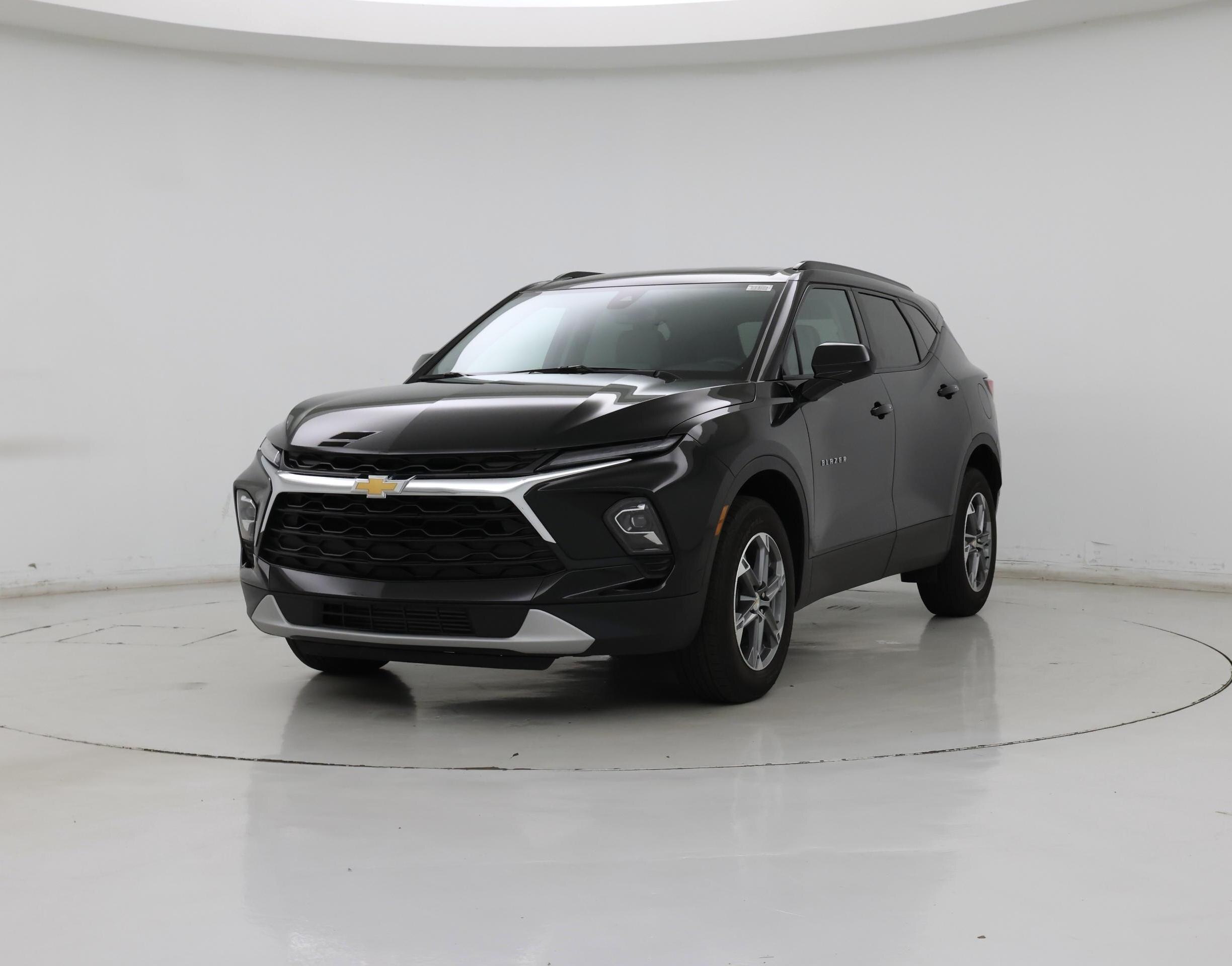 Thumbnail: 2023 Chevrolet Blazer - 4