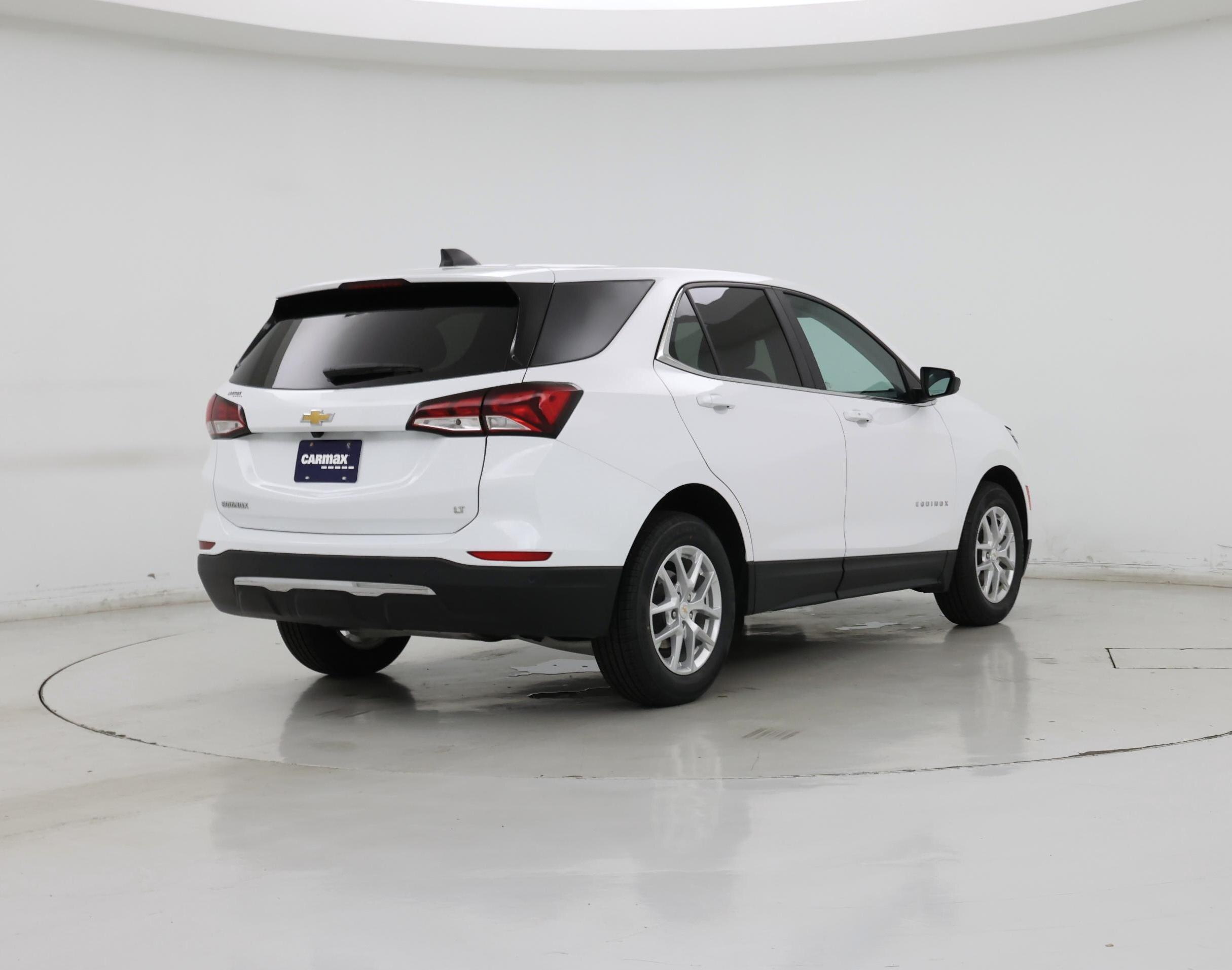 Thumbnail: 2022 Chevrolet Equinox - 8