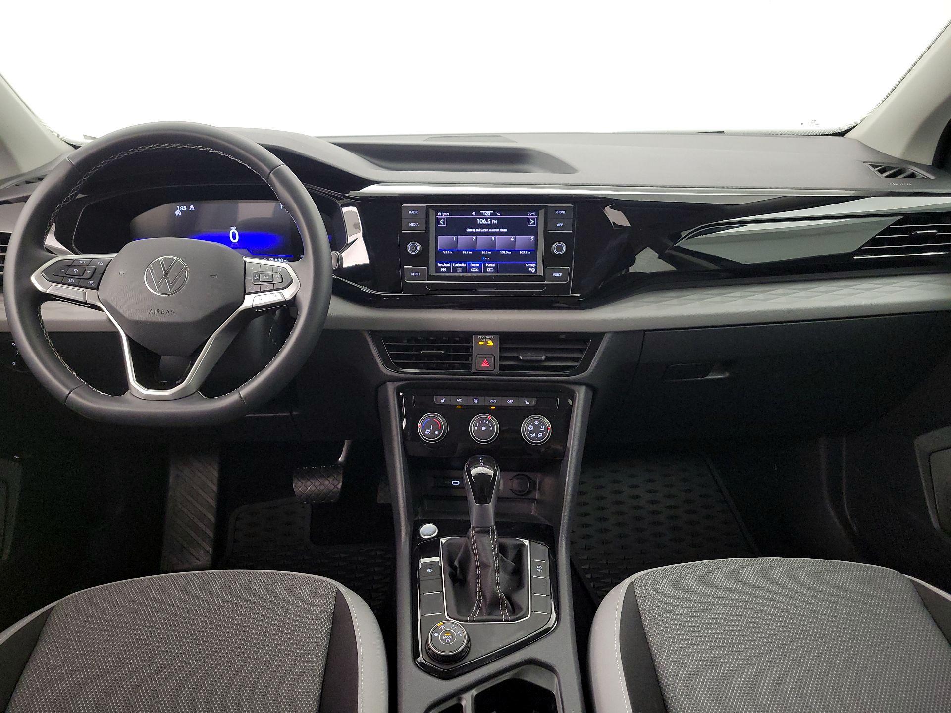 Thumbnail: 2024 Volkswagen Taos - 9