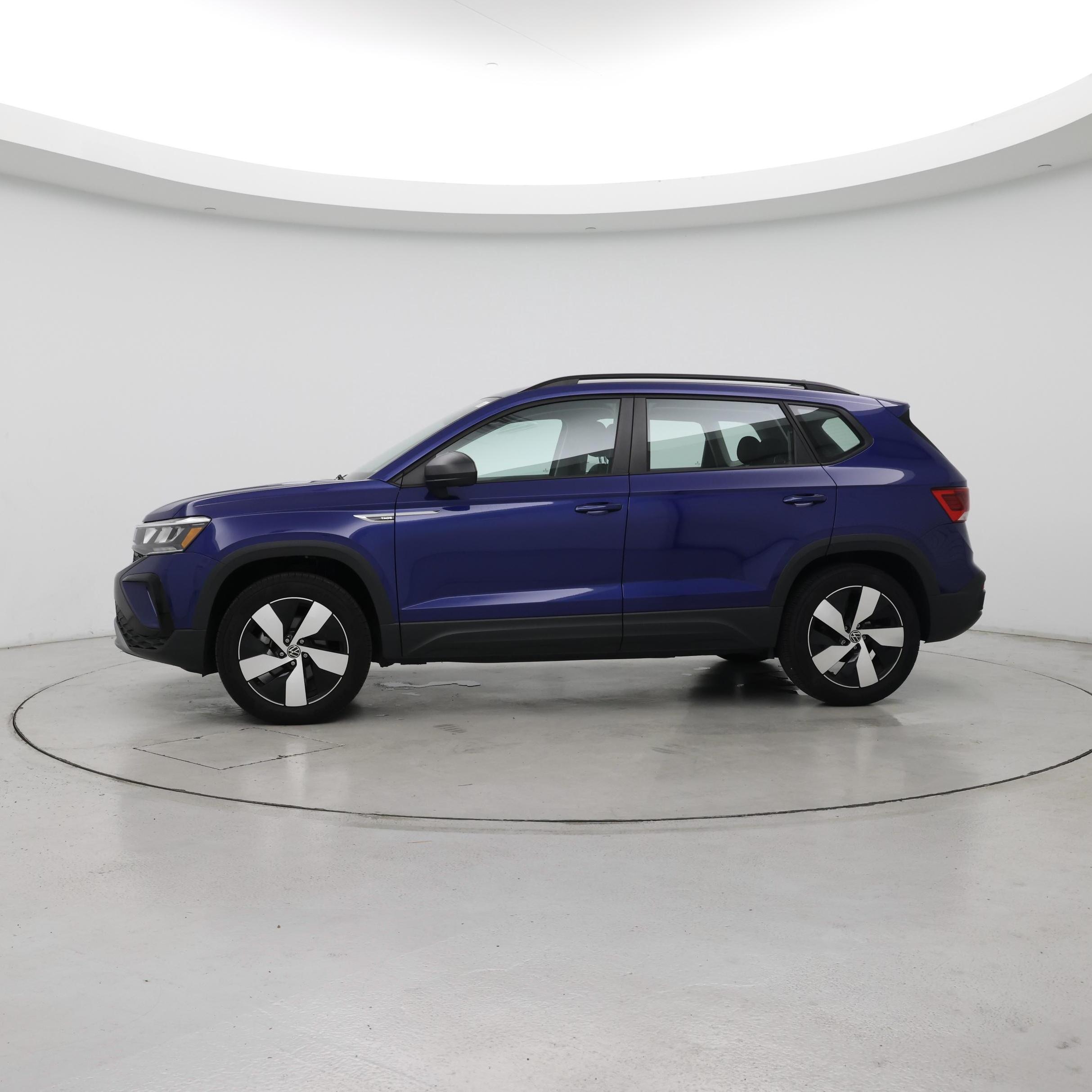 Thumbnail: 2024 Volkswagen Taos - 3