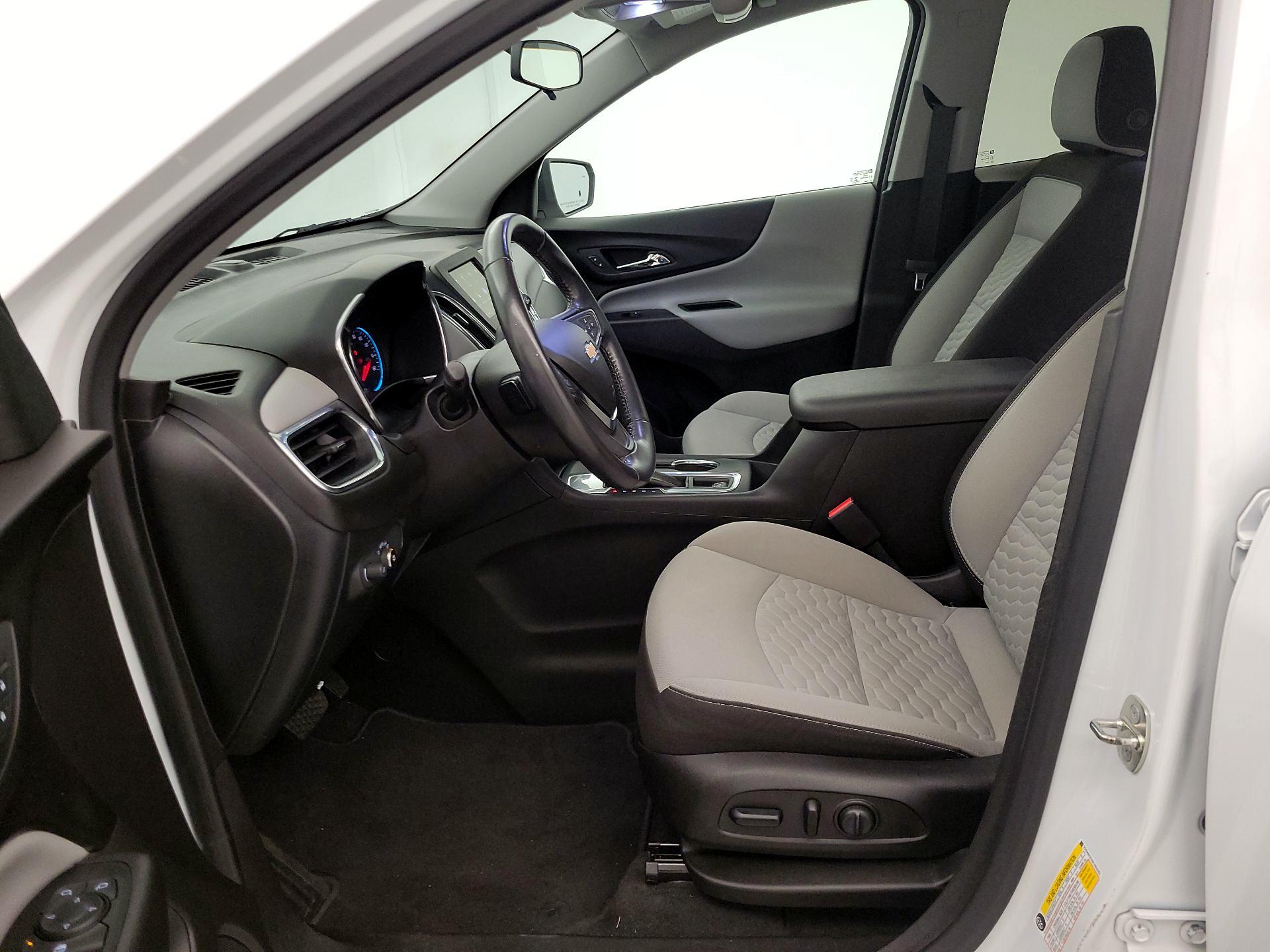 Thumbnail: 2019 Chevrolet Equinox - 11