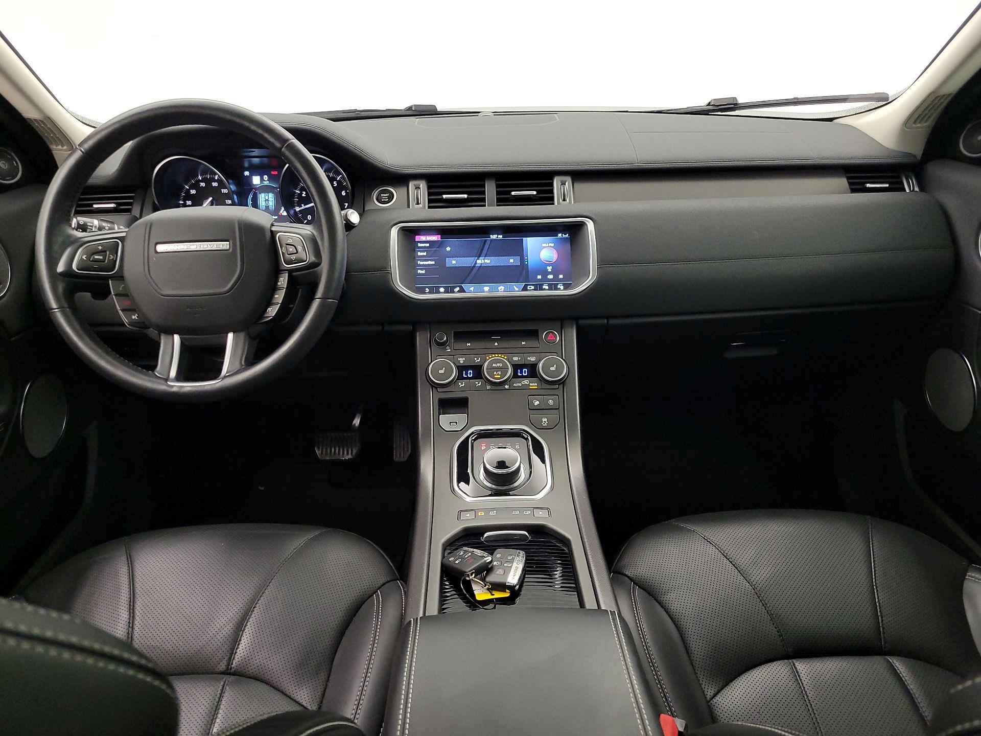 Thumbnail: 2019 Land Rover Range Rover Evoque - 9