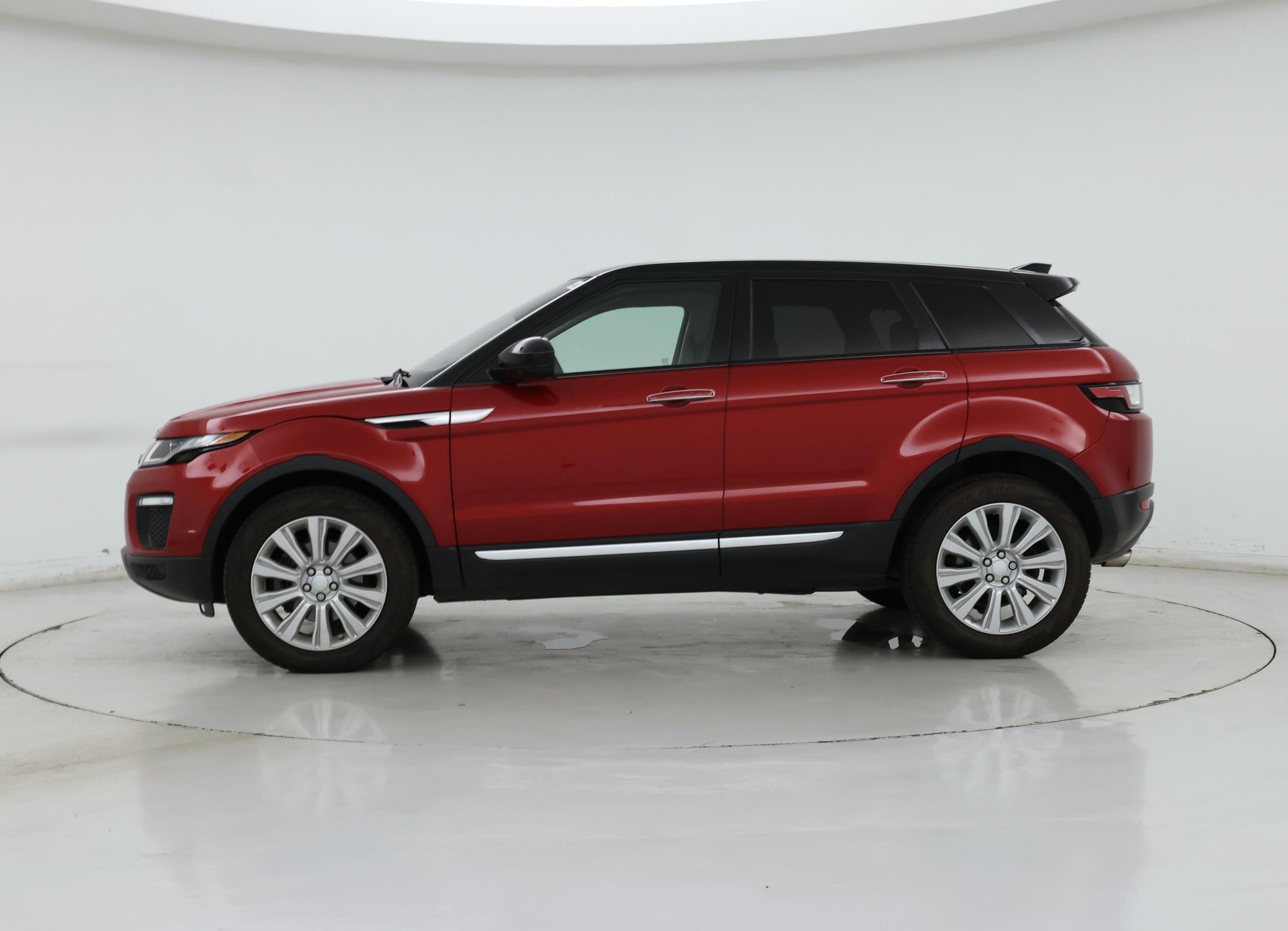 Thumbnail: 2019 Land Rover Range Rover Evoque - 3