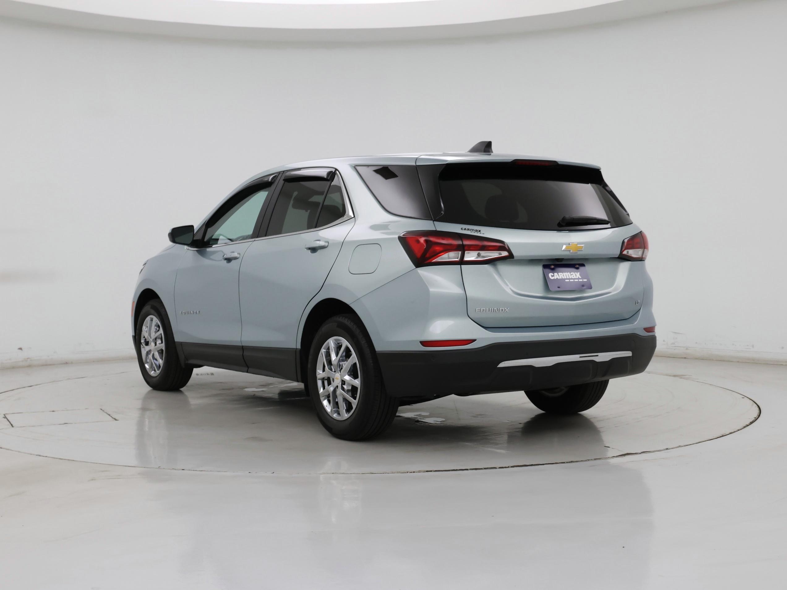 Thumbnail: 2022 Chevrolet Equinox - 2
