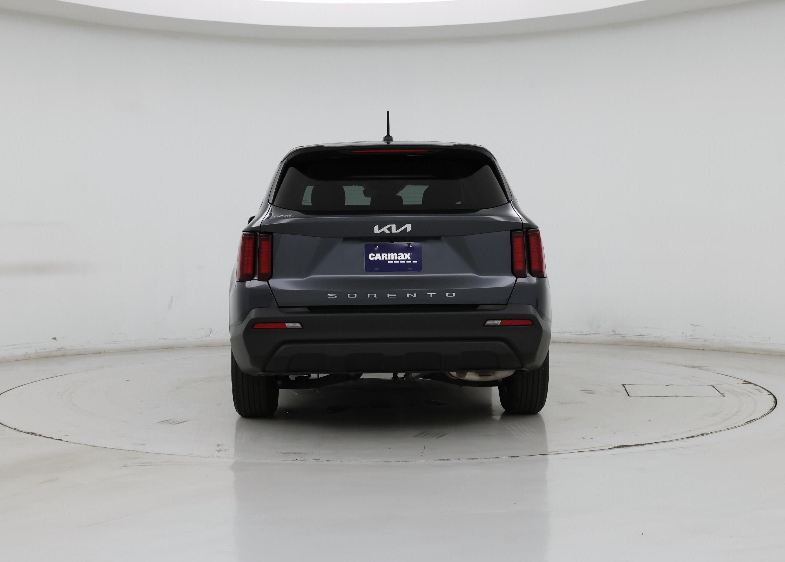 Thumbnail: 2022 Kia Sorento - 6