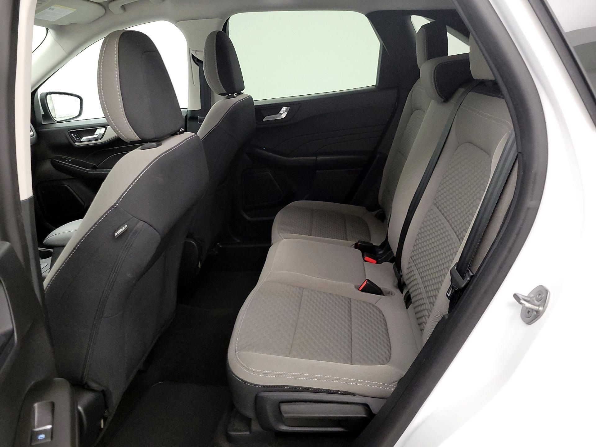 Thumbnail: 2021 Ford Escape - 19