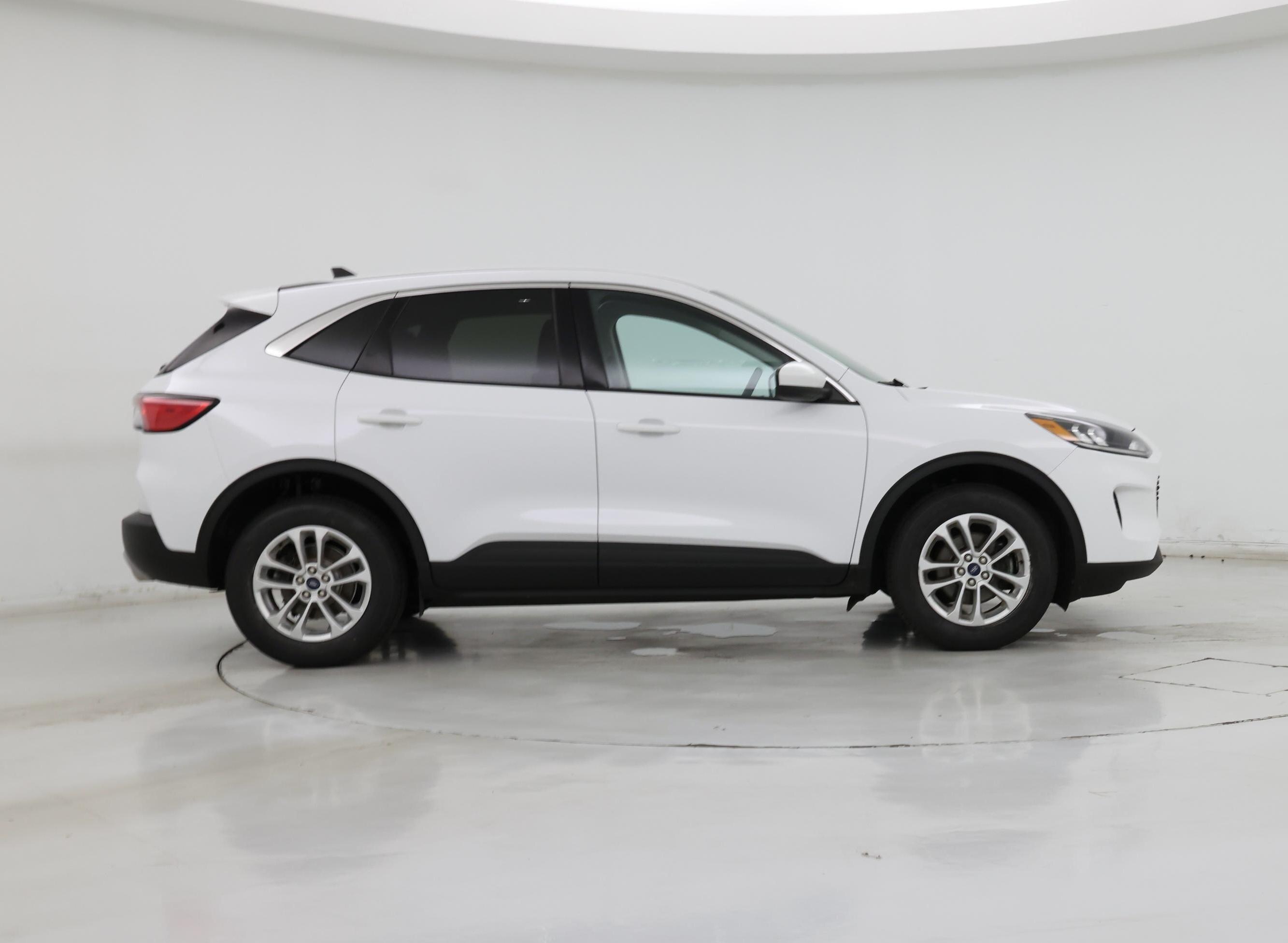 Thumbnail: 2021 Ford Escape - 7