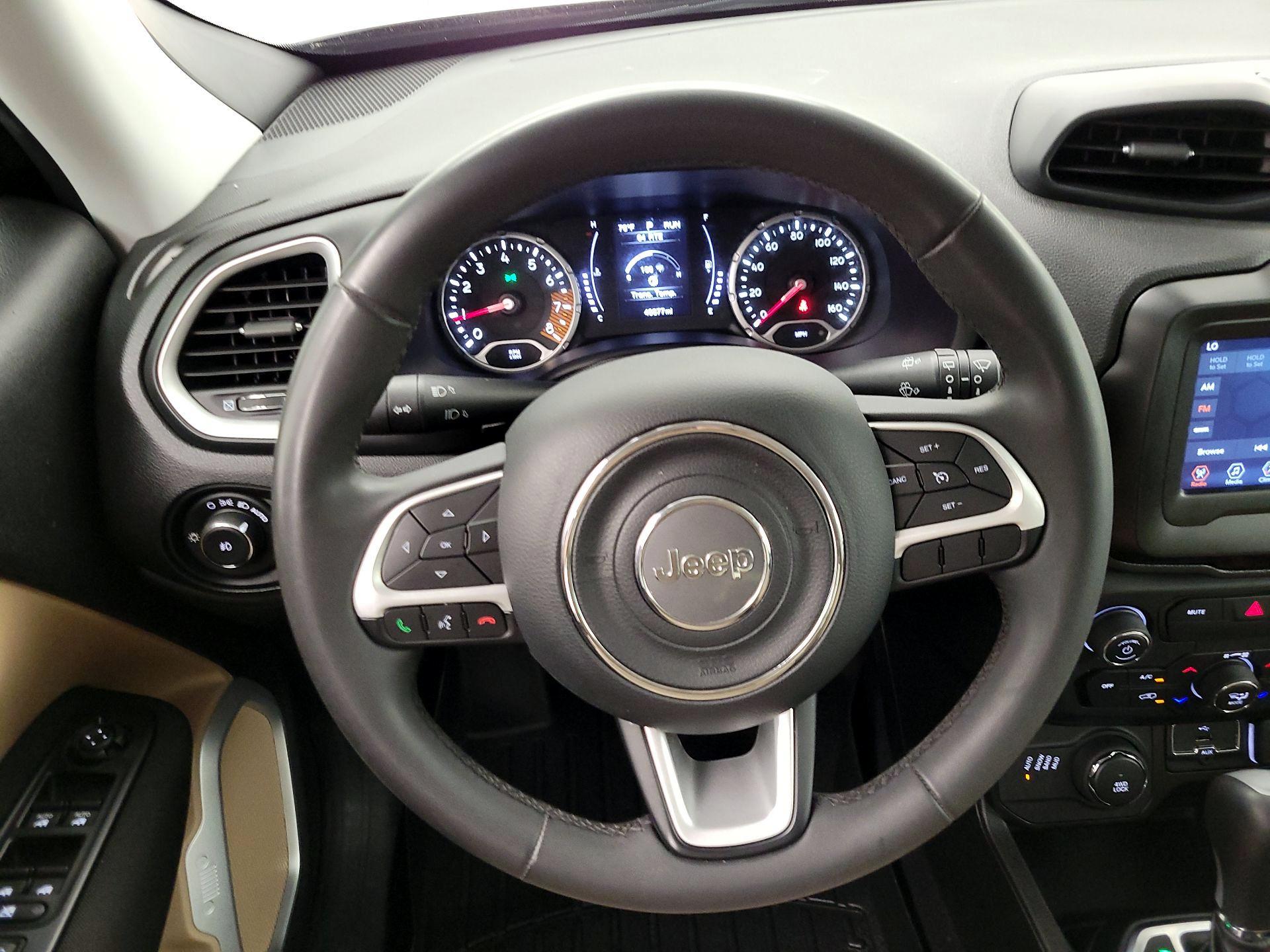 Thumbnail: 2020 Jeep Renegade - 10