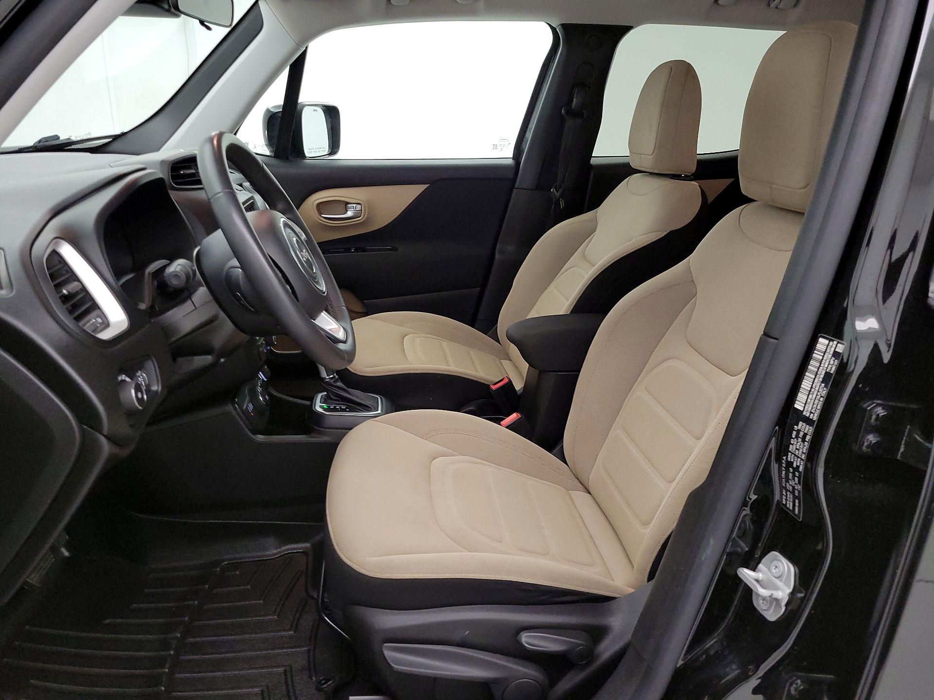 Thumbnail: 2020 Jeep Renegade - 11