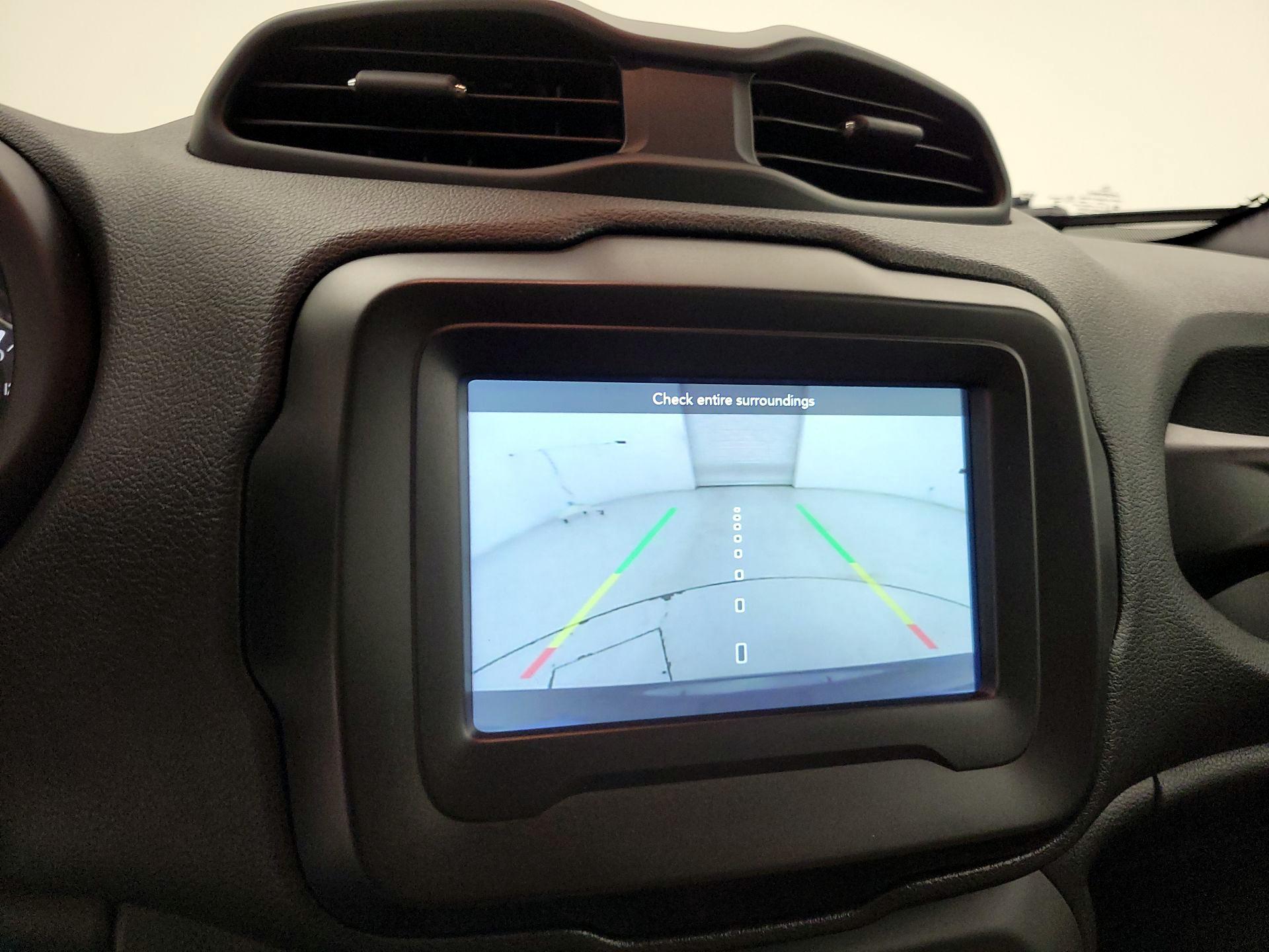 Thumbnail: 2020 Jeep Renegade - 14
