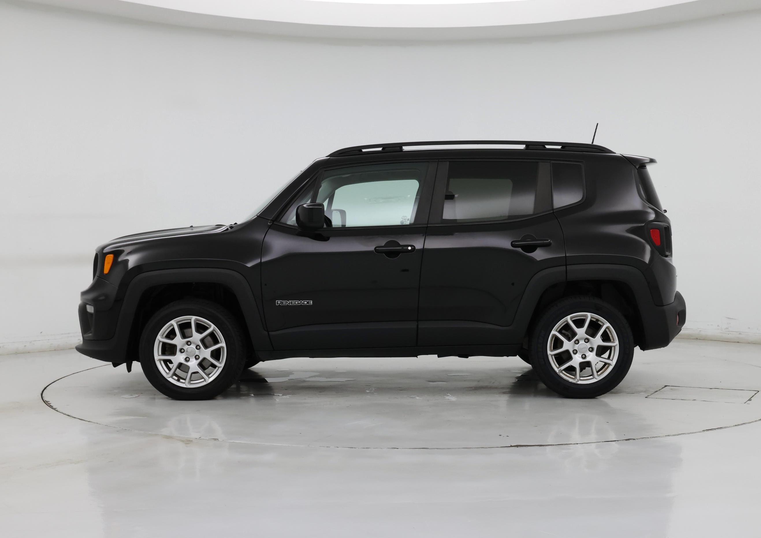 Thumbnail: 2020 Jeep Renegade - 3