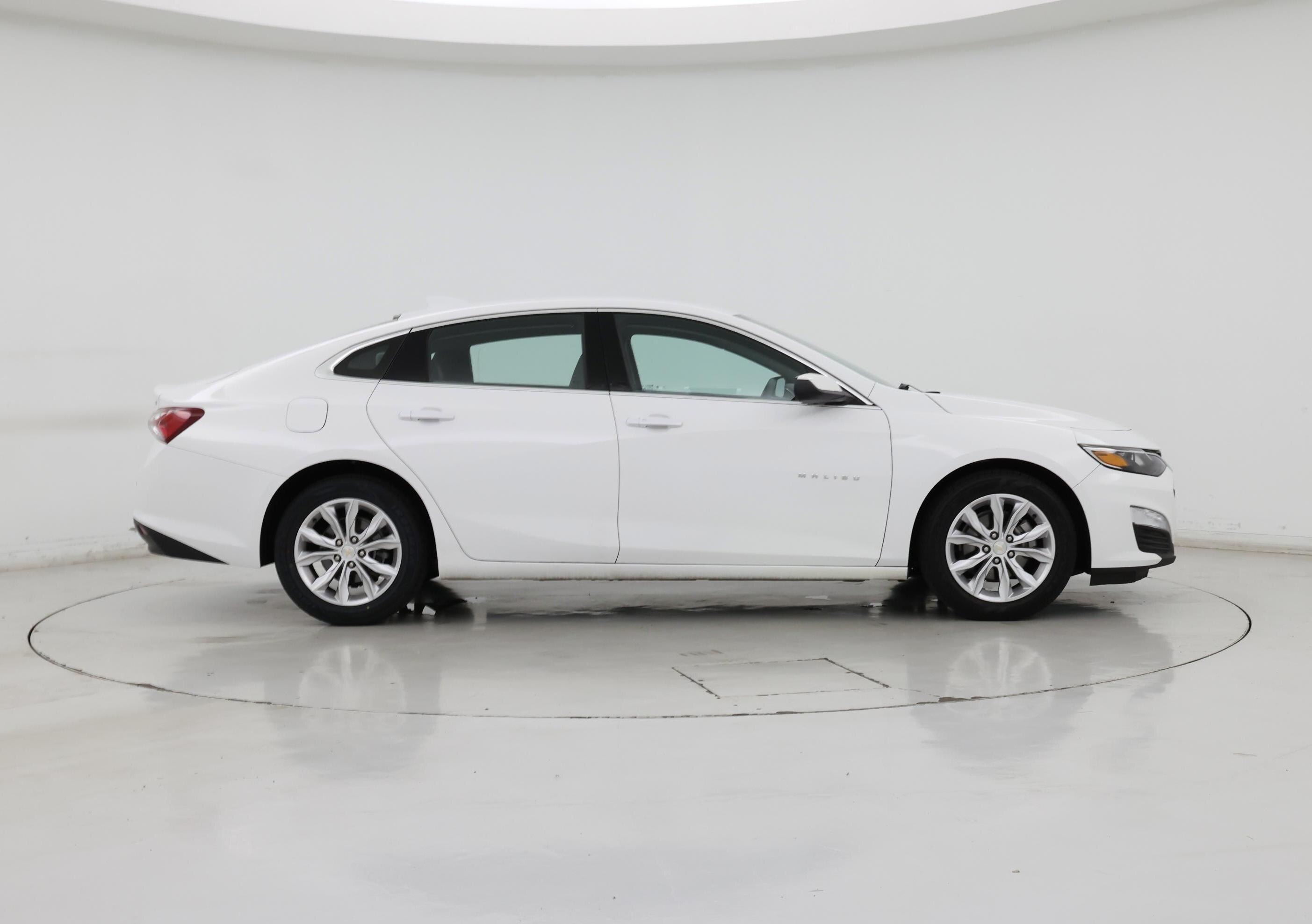 Thumbnail: 2020 Chevrolet Malibu - 7