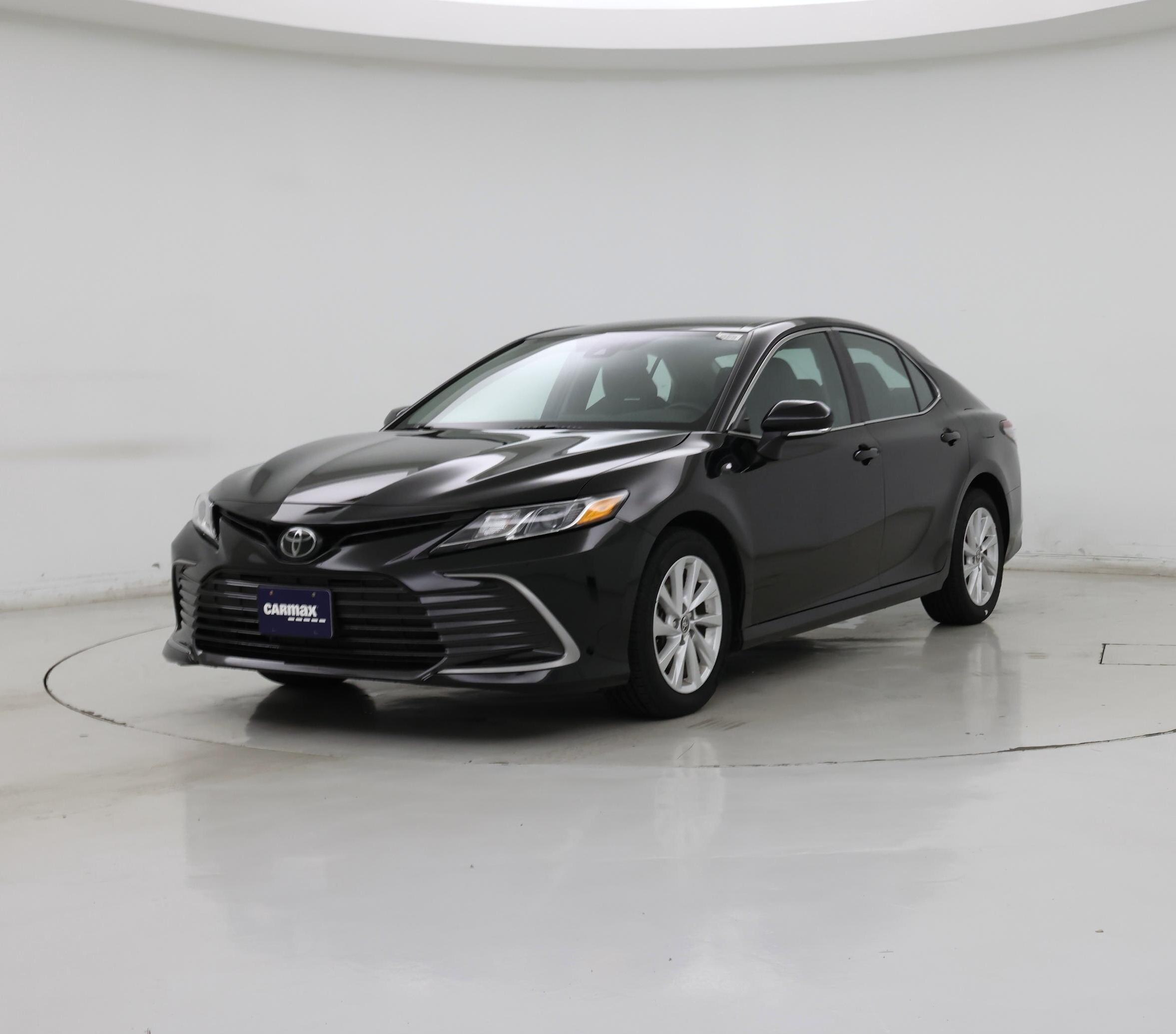 Thumbnail: 2023 Toyota Camry - 4
