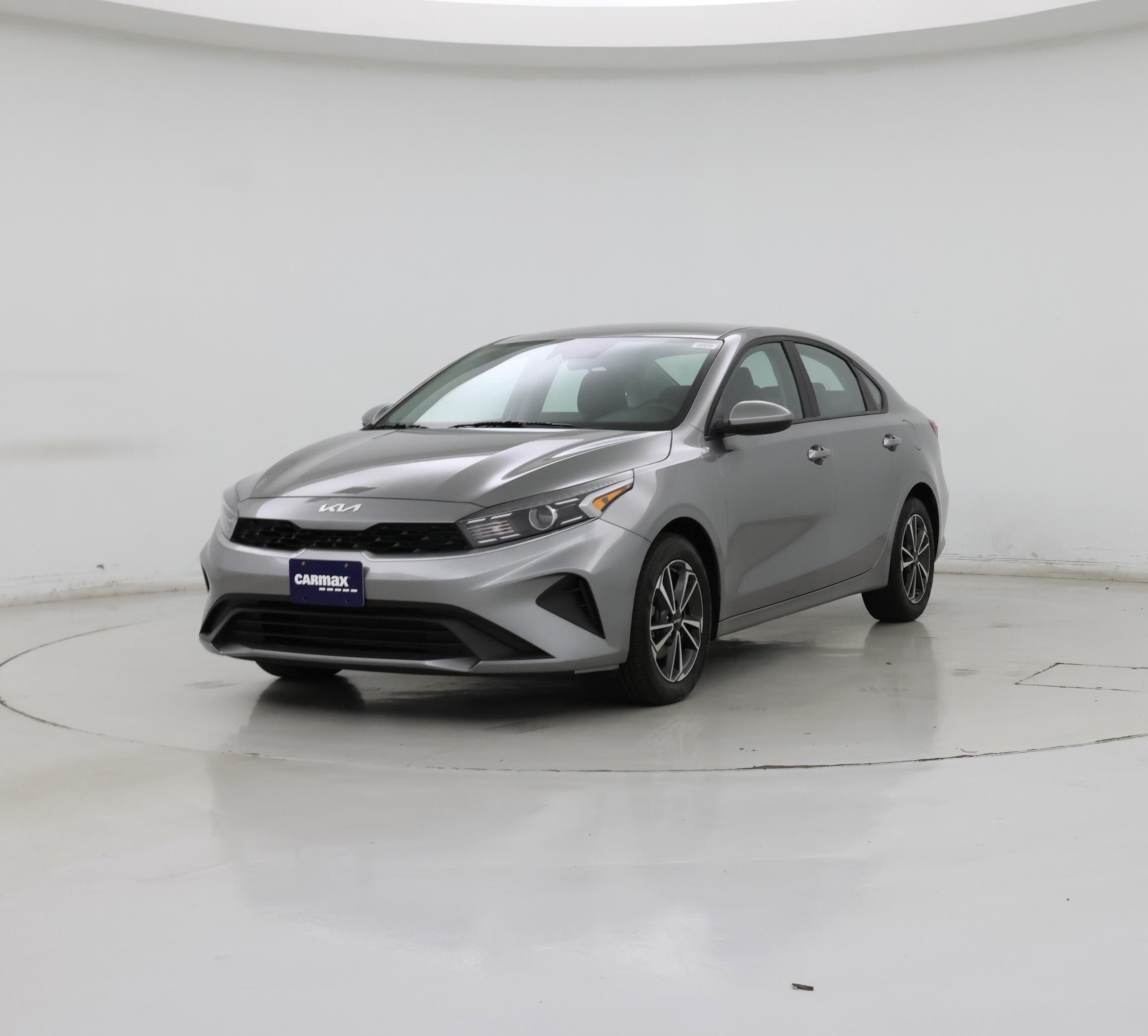 Thumbnail: 2022 Kia Forte - 4
