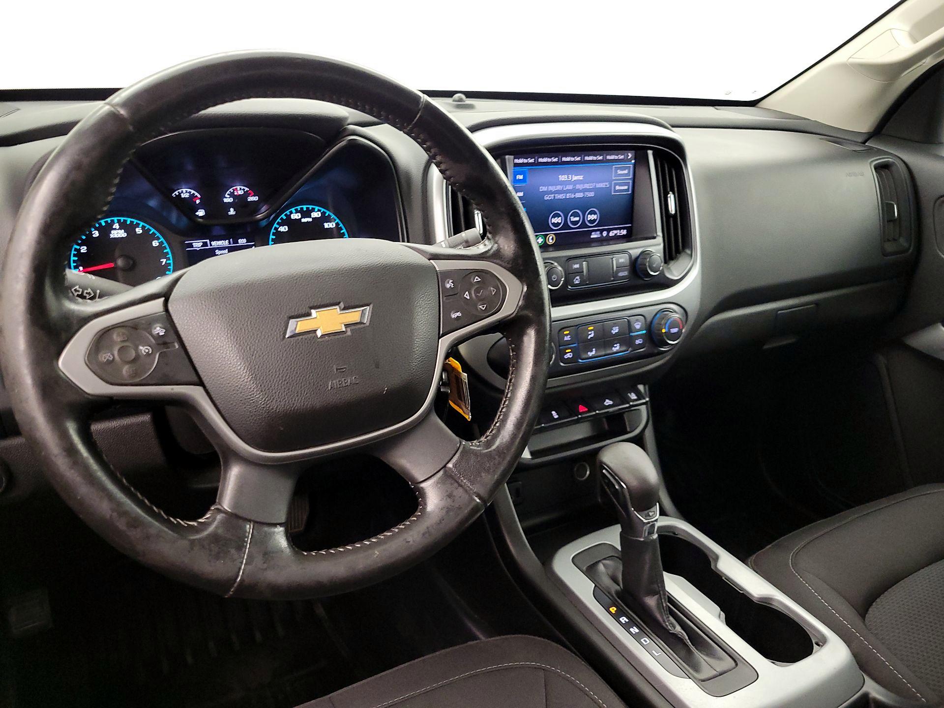 Thumbnail: 2022 Chevrolet Colorado - 9