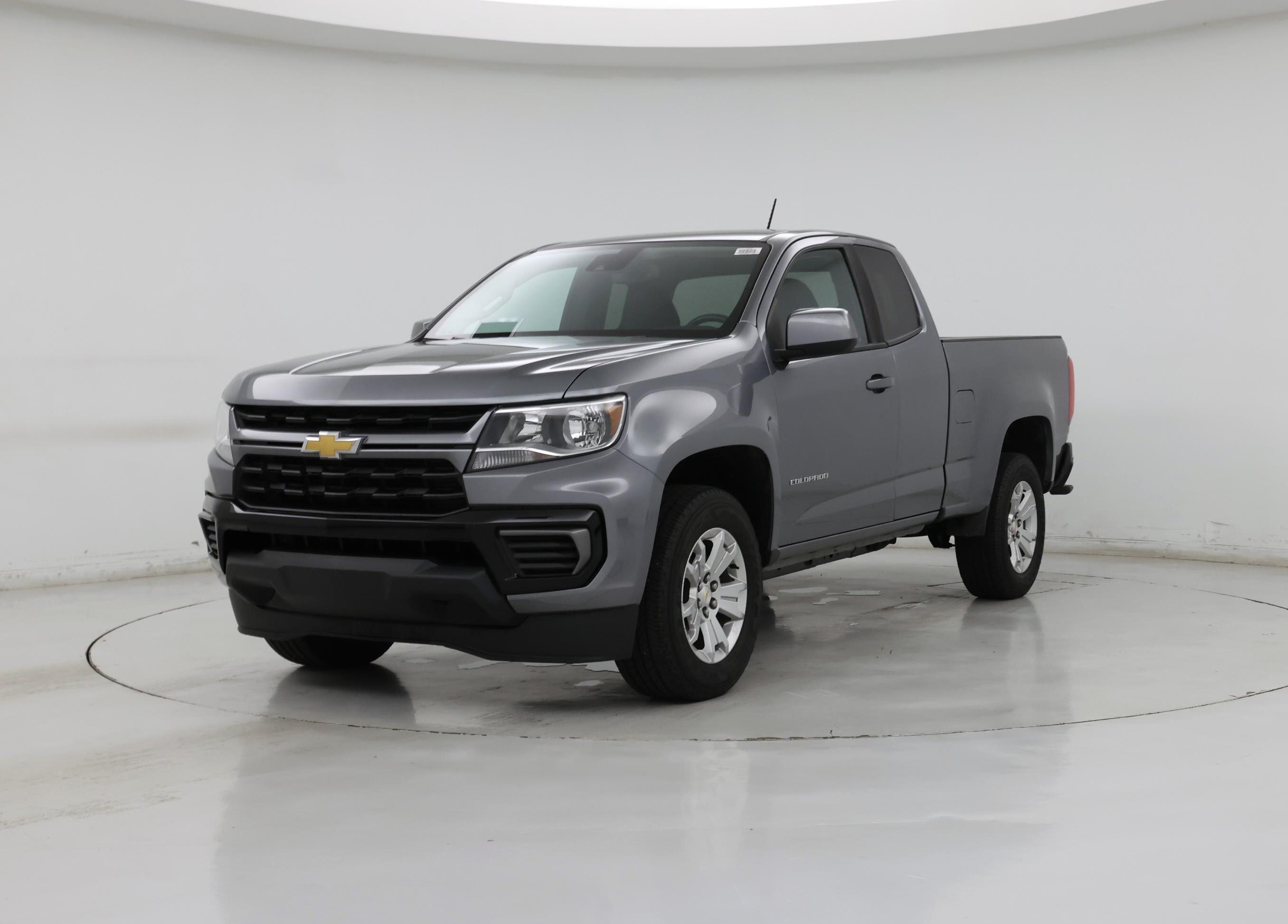 Thumbnail: 2022 Chevrolet Colorado - 4