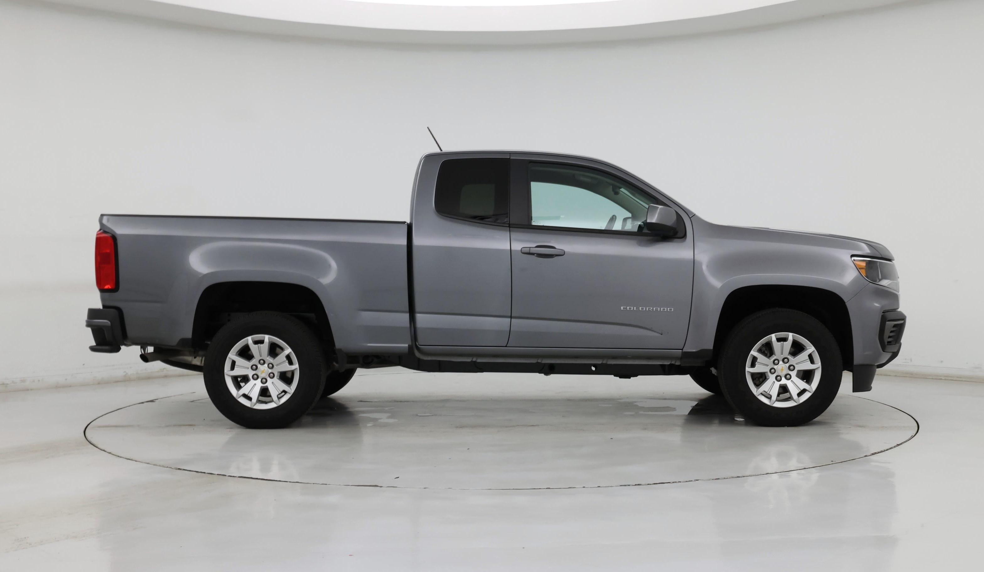 Thumbnail: 2022 Chevrolet Colorado - 7