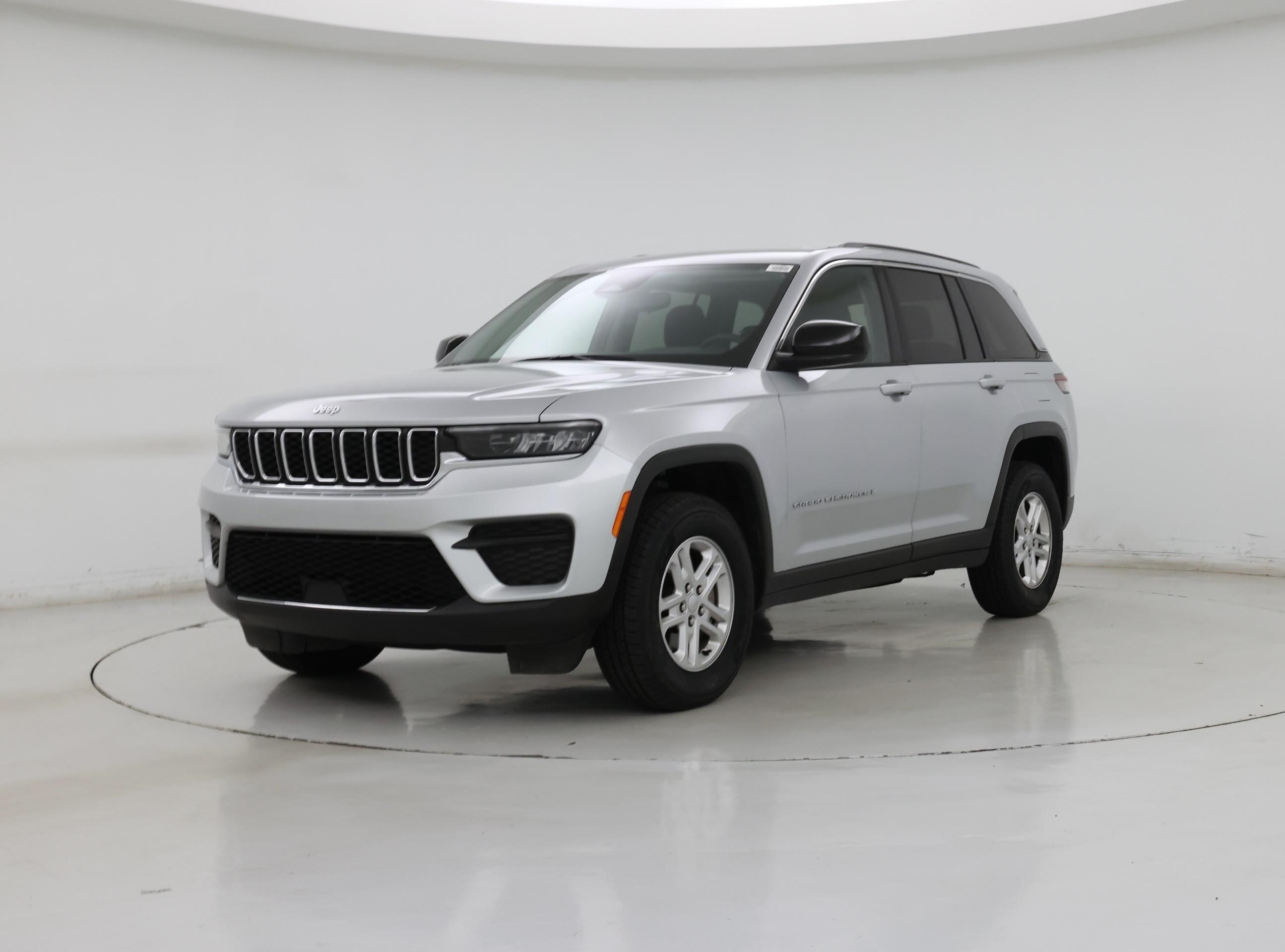 Thumbnail: 2023 Jeep Grand Cherokee - 4