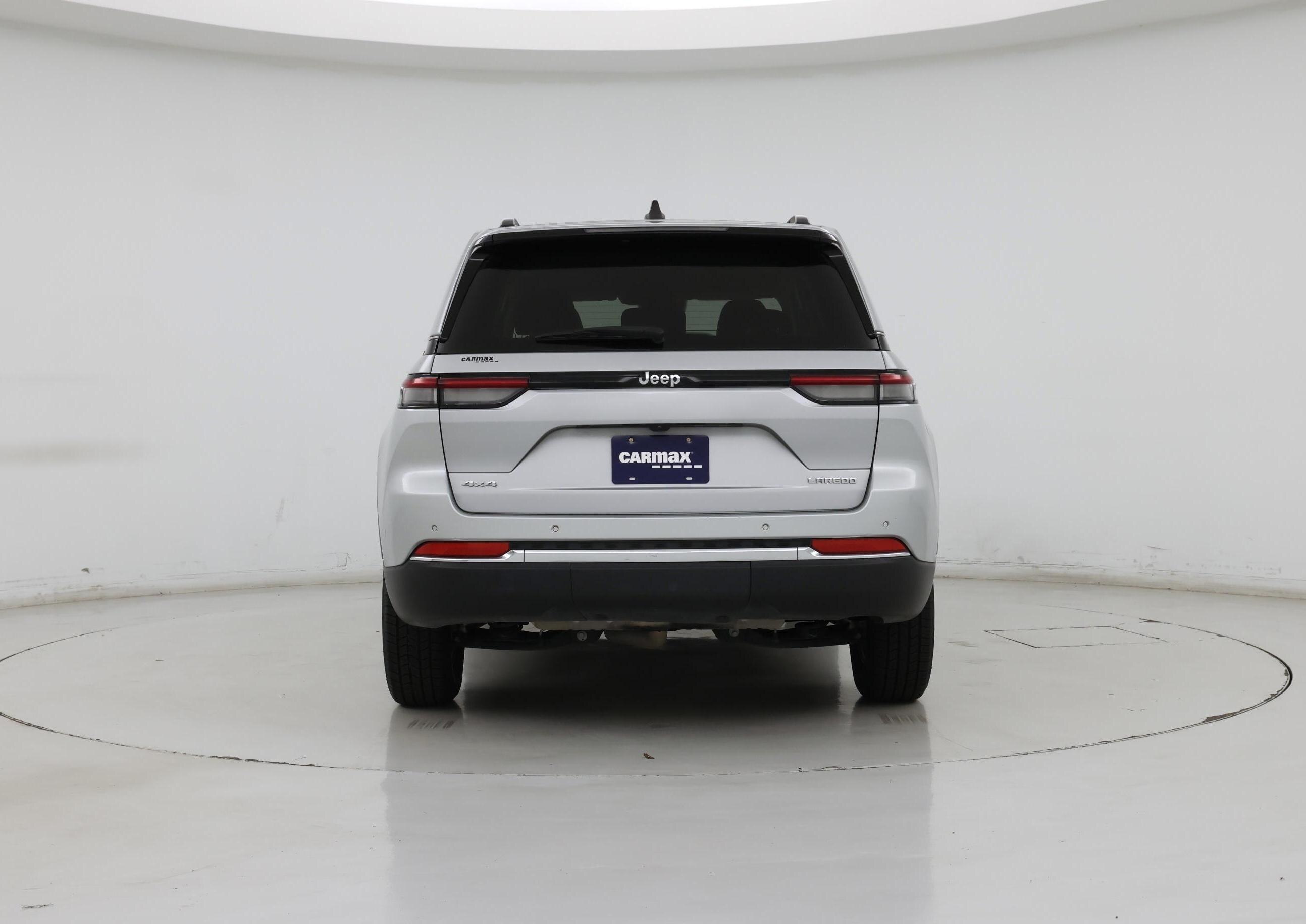 Thumbnail: 2023 Jeep Grand Cherokee - 6