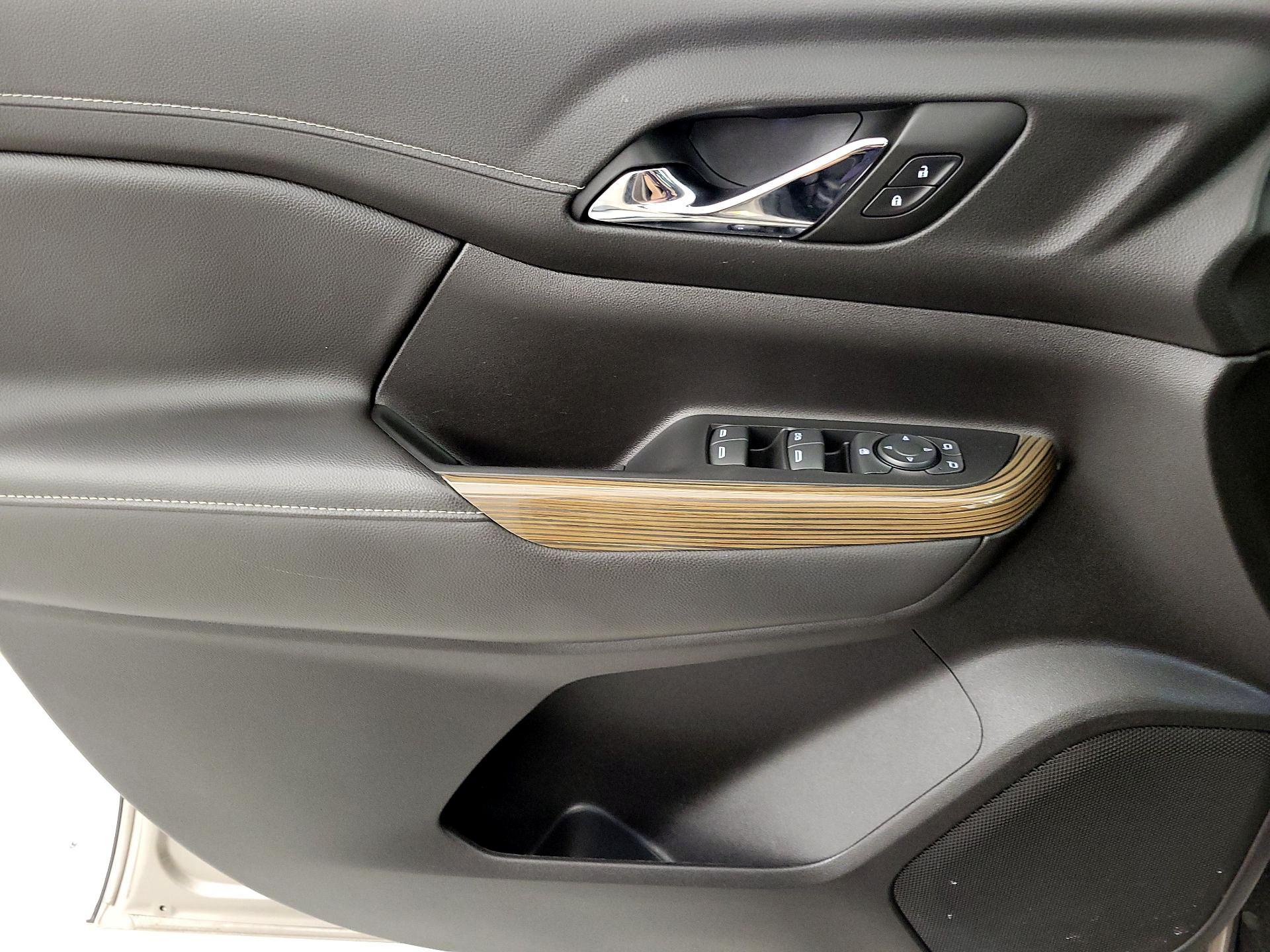 Thumbnail: 2022 GMC Acadia - 12