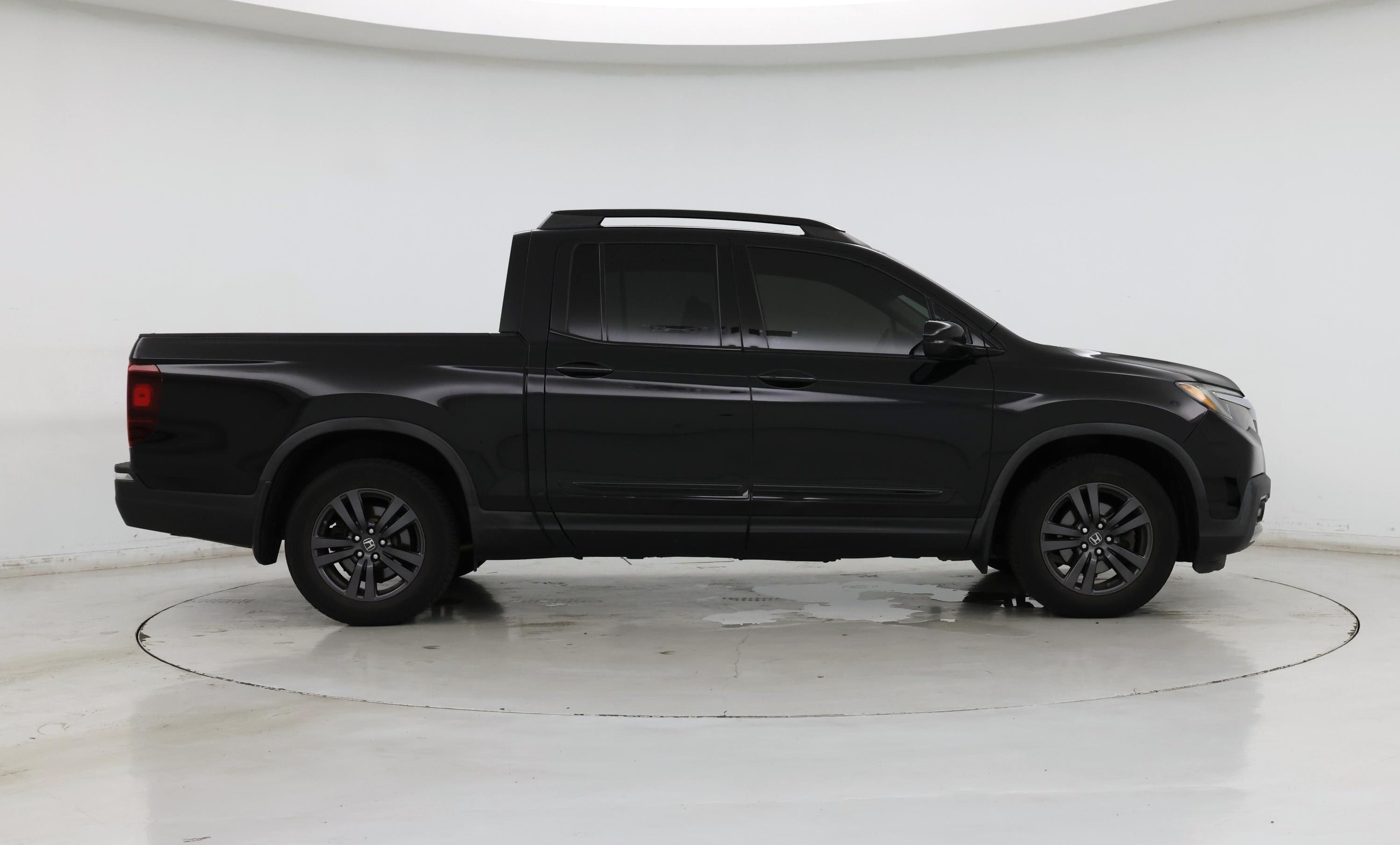 Thumbnail: 2017 Honda Ridgeline - 7