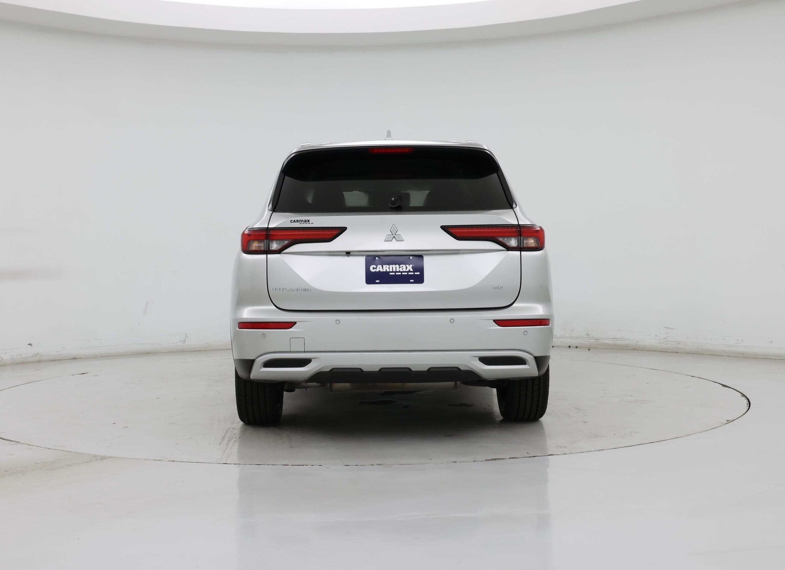Thumbnail: 2022 Mitsubishi Outlander - 6